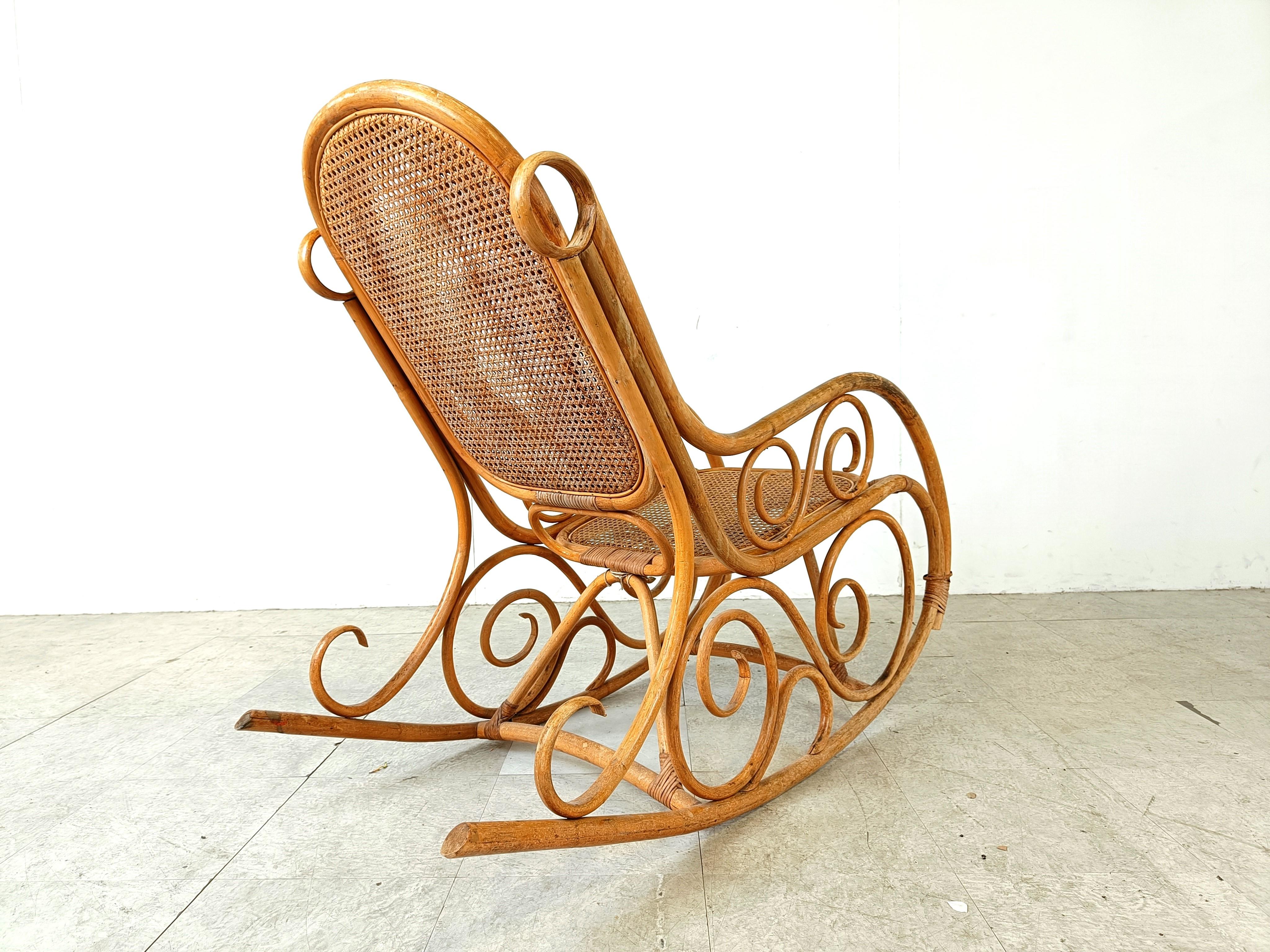 Vintage thonet style rocking chair, 1950s For Sale 2