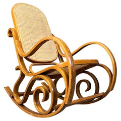 Sedie a dondolo vintage in stile Thonet, anni '60