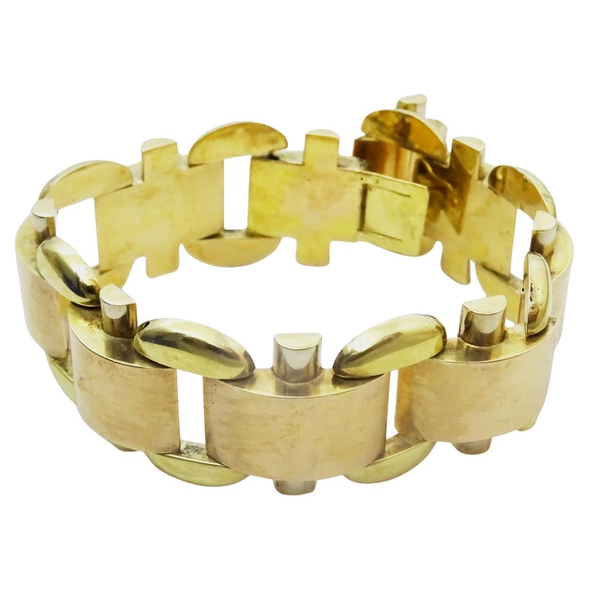 Vintage Three Colour Gold 14 karat Gold Link Bracelet For Sale