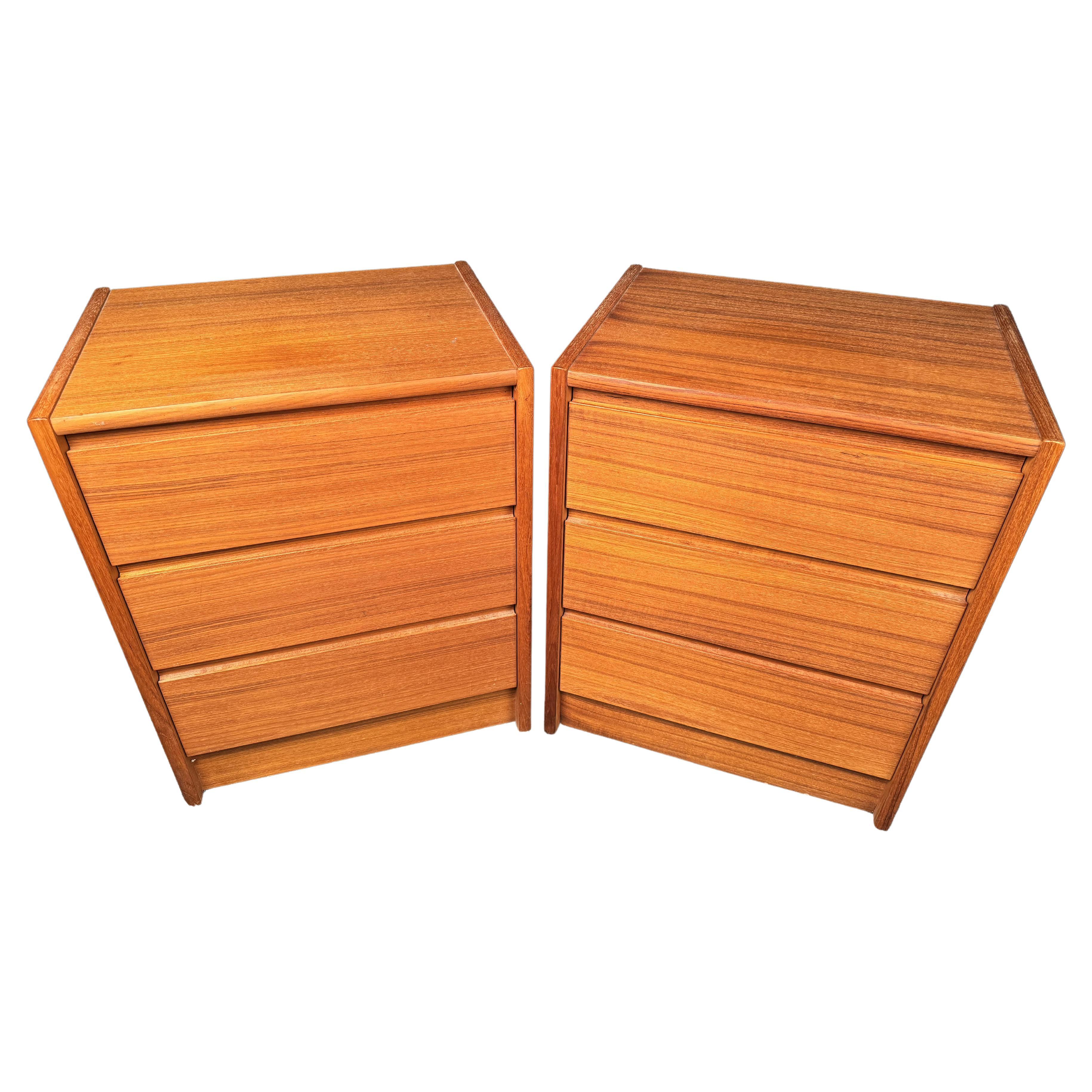 Vintage Three Drawer Nightstands in Teak