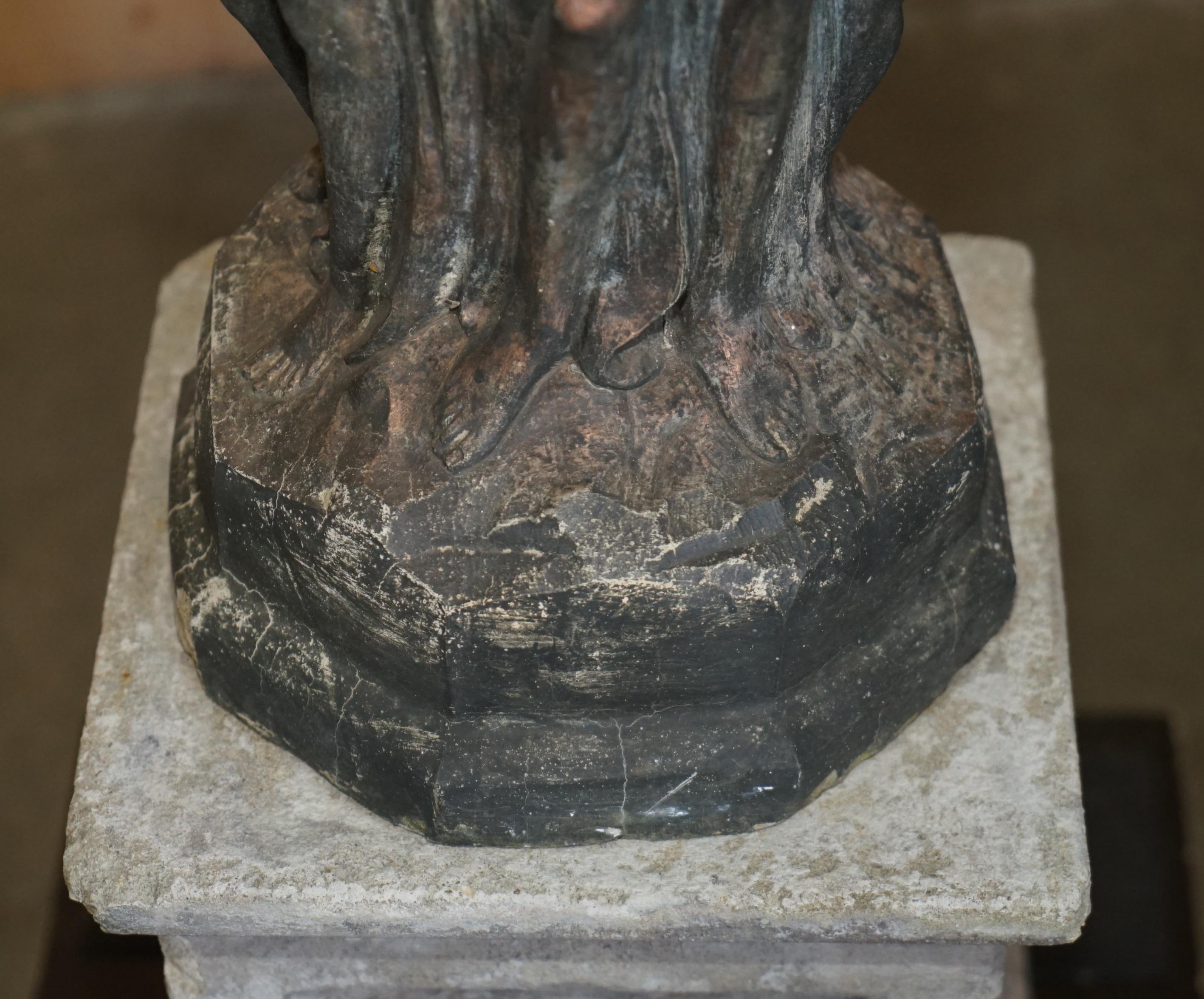 ESTATUA VINTAGE DE BAñO DE AVES DE TRES GRACES CON ACABADO ALTAMENTE PATINADO en venta 13