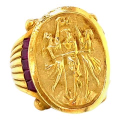 Vintage Three Graces Ruby 18 Karat Gold Ring