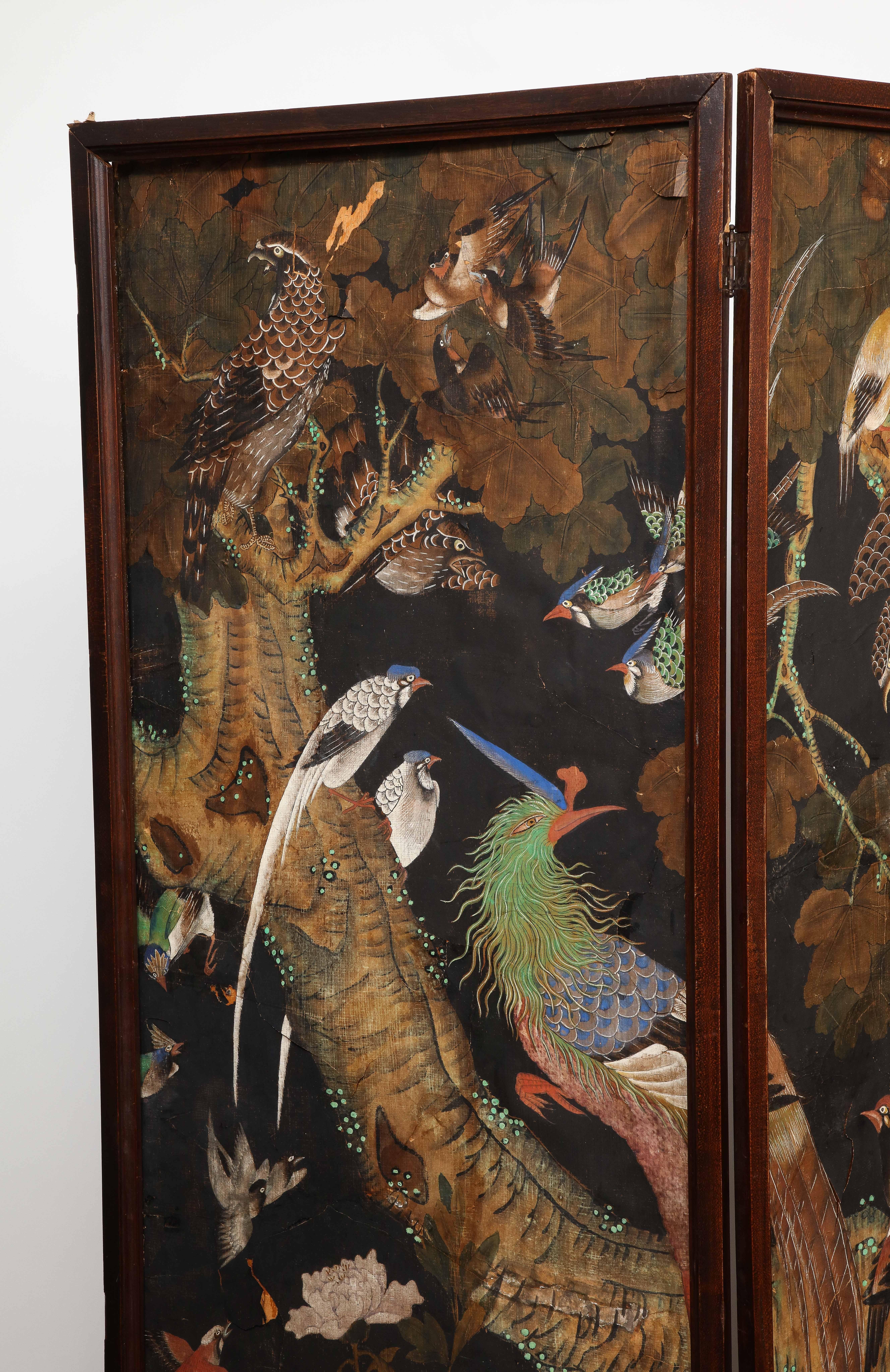 Vintage Three-Panel Folding Screen Featuring DeGournay Birds Wallpaper For Sale 4