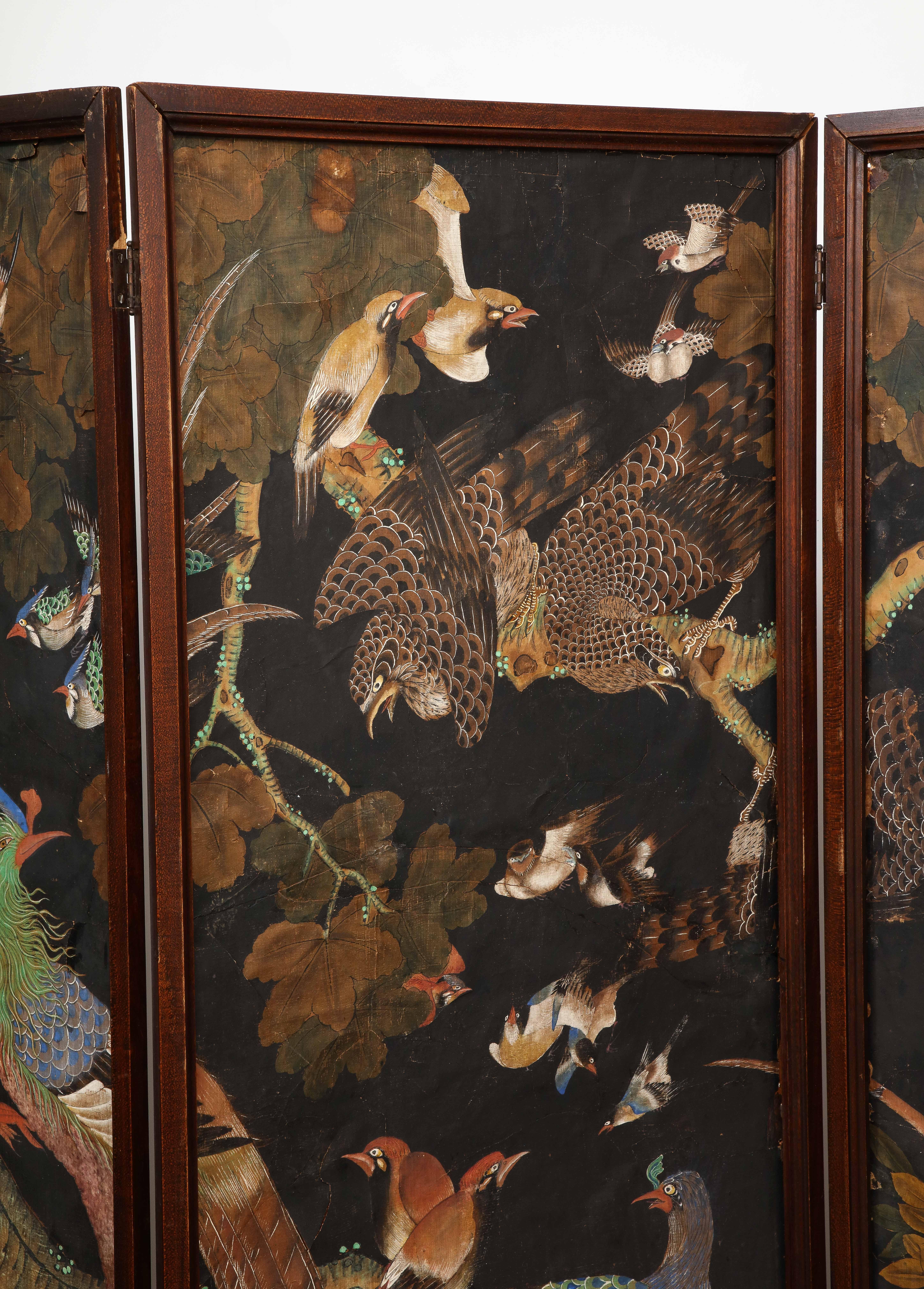 Vintage Three-Panel Folding Screen Featuring DeGournay Birds Wallpaper For Sale 2