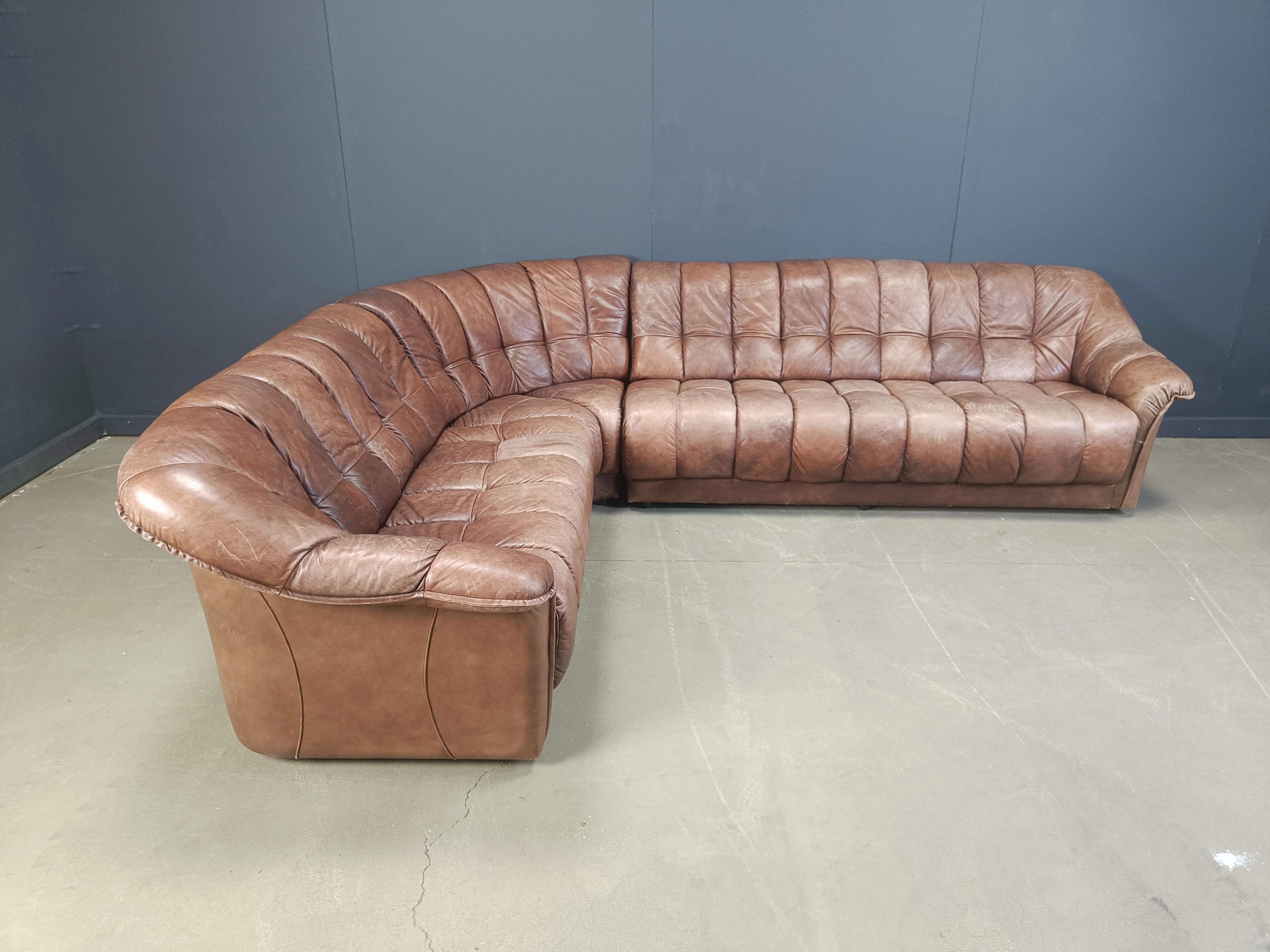Vintage three part leather sofa, 1970s For Sale 2