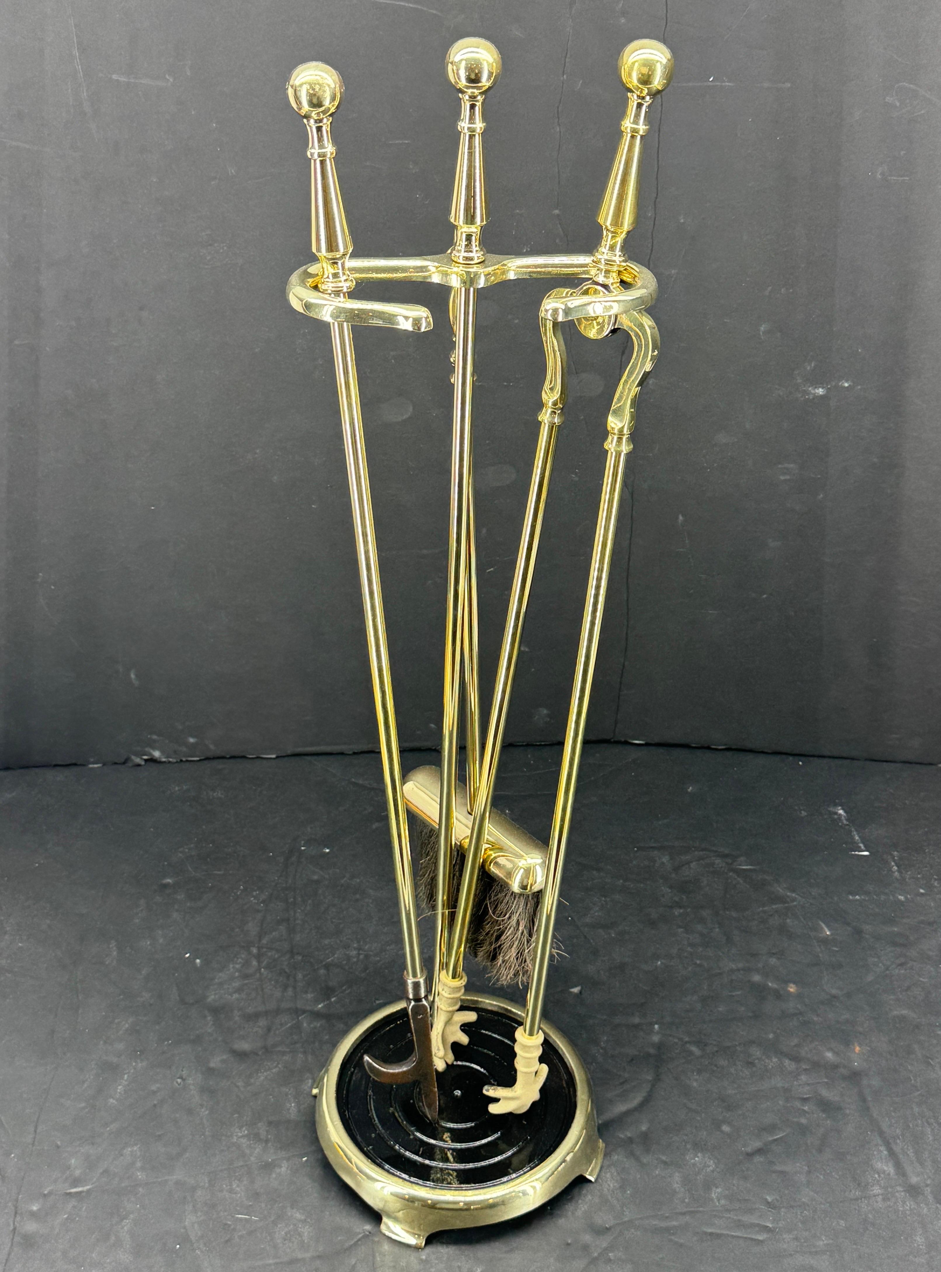 Shiny and bright, this set of 3 fireplace tools makes a wonderful addition to any fireplace surround. This set includes a broom, poker and grabber. The sturdy brass base, powder coated in black, holds the set of tools. This traditional set can be