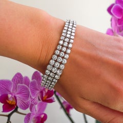 Bracciale vintage a tre file con diamanti e platino, circa 1980, 19,00 carati