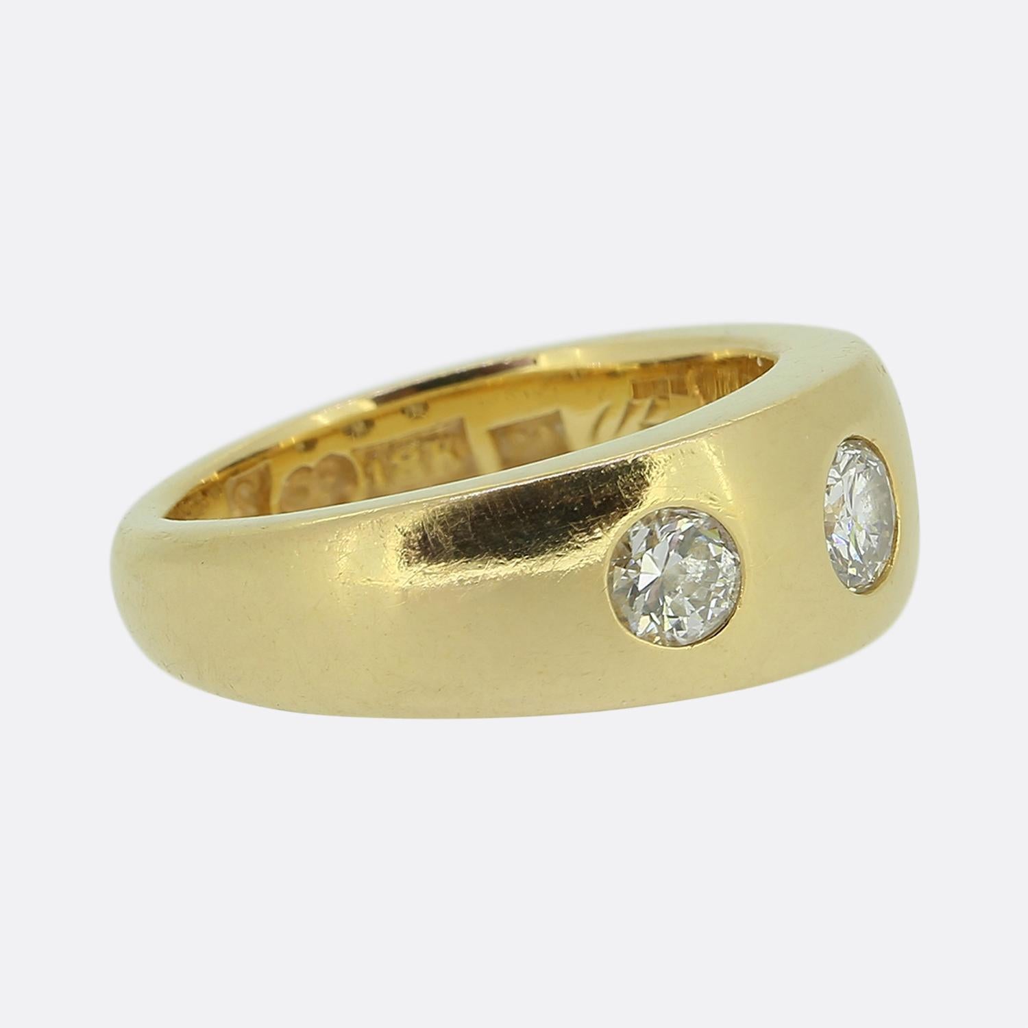 Round Cut Vintage Three-Stone Diamond Ring