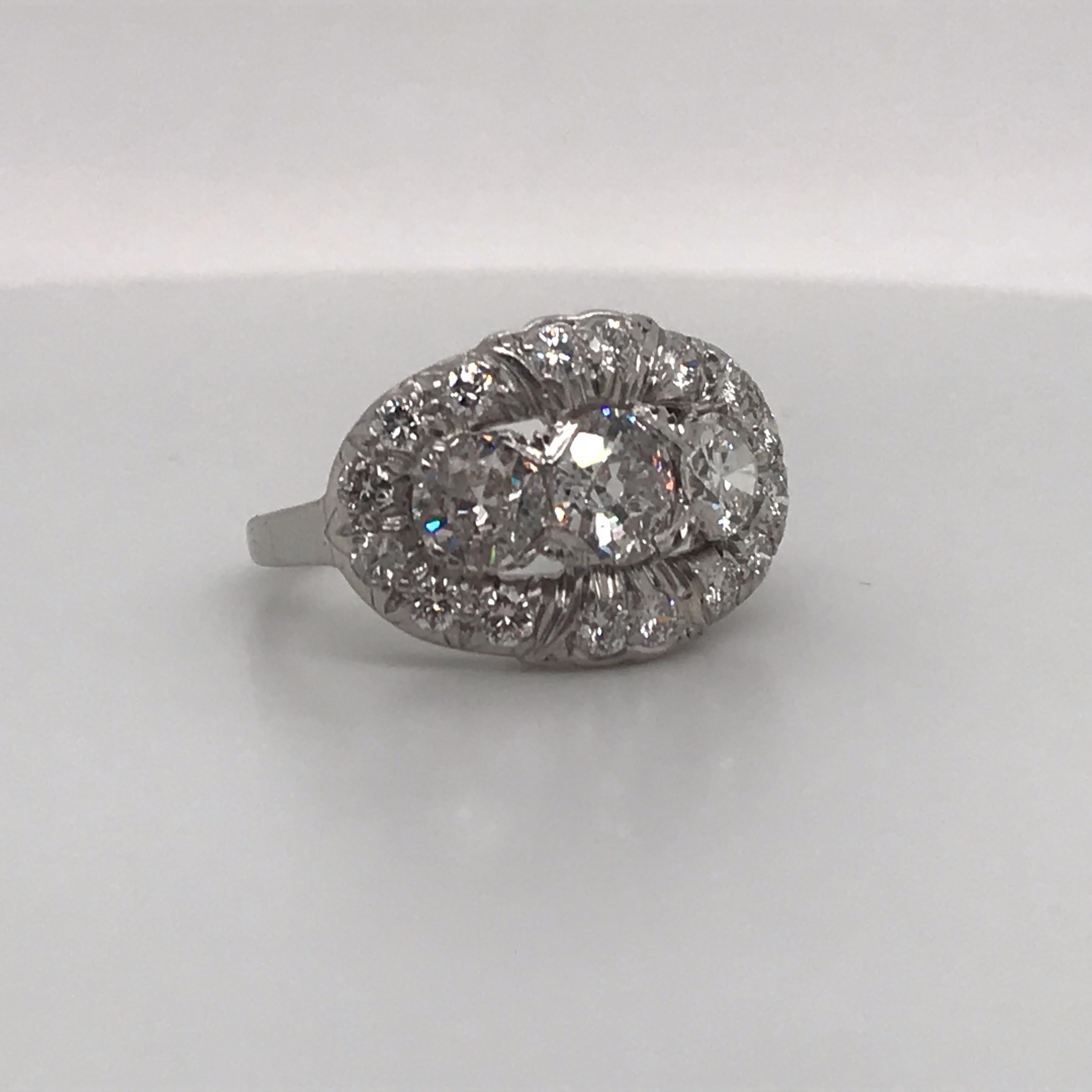 Art Deco Vintage Three-Stone Diamond Ring Platinum 2 Carat For Sale