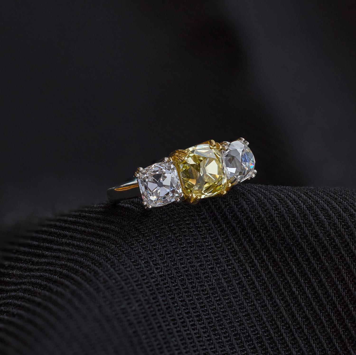 Vintage Three-Stone Old Cut Diamond Ring 1