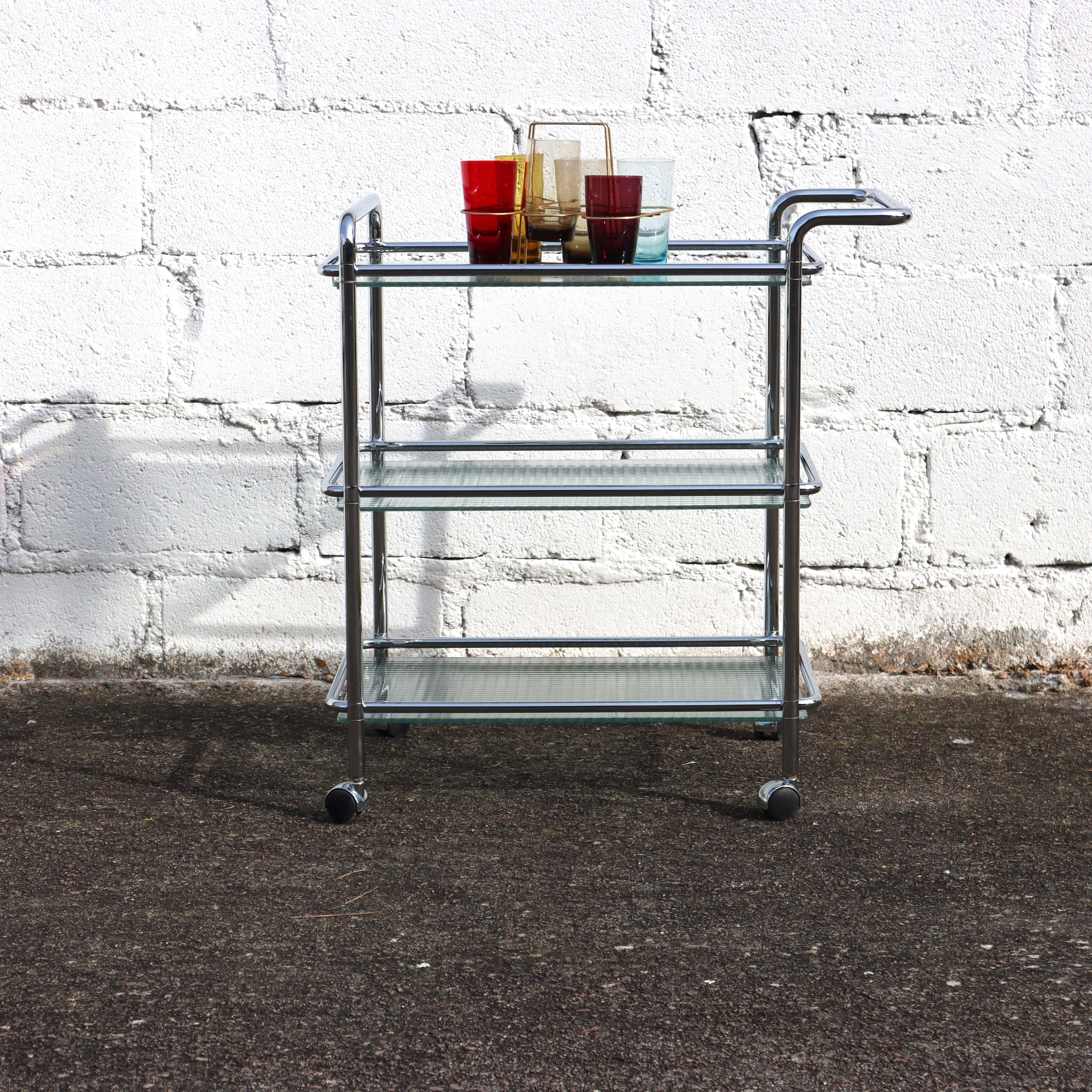 Vintage Three Tier Glass Chrome Bar Cart-Chrome wired Glass Serving Trolley-80s For Sale 8