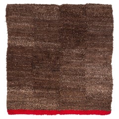 Alfombra tibetana vintage de lana marrón Shag y panel final rojo 5'1'' (ancho) x 5' (largo)