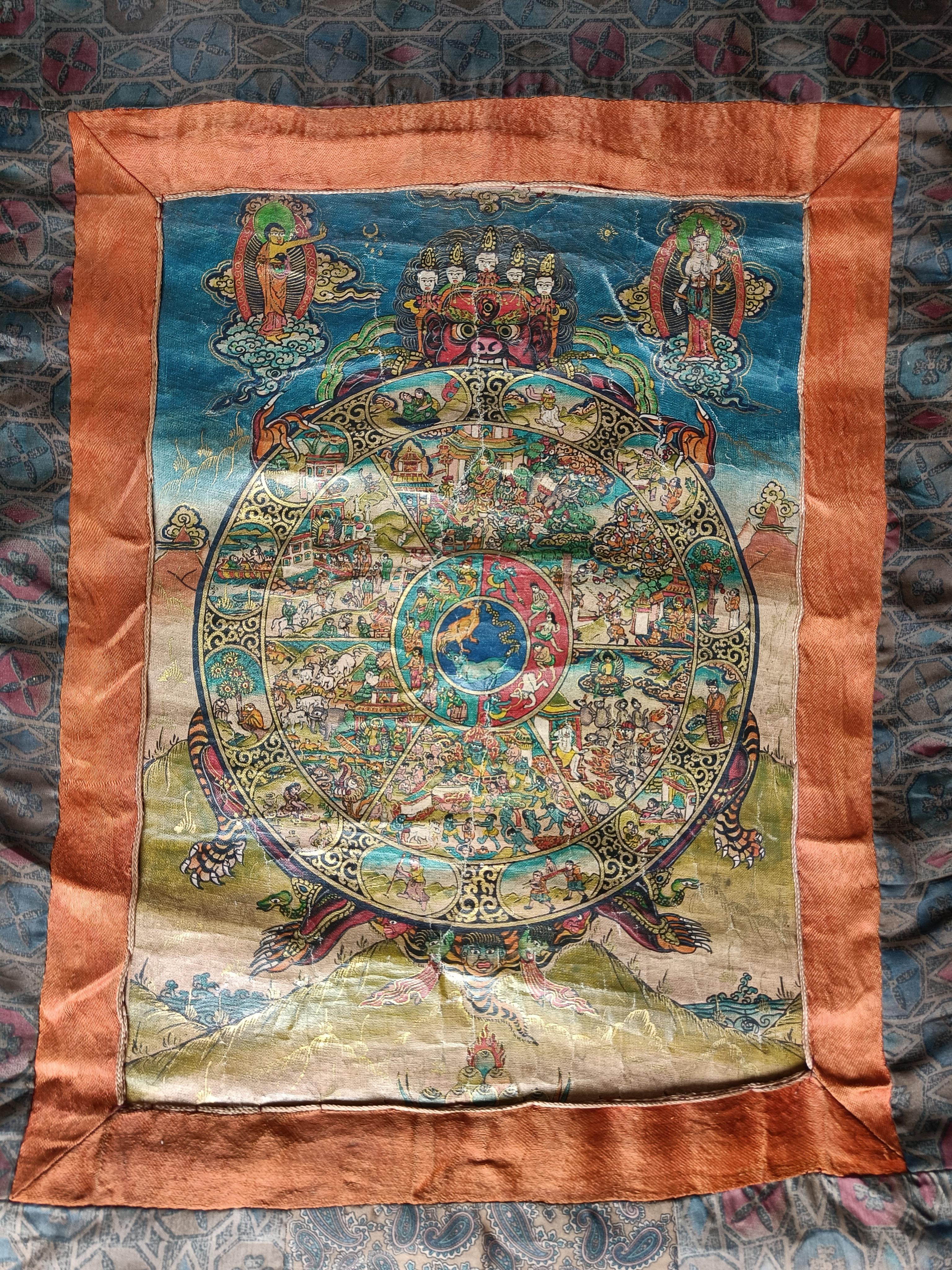 Vintage Tibetan Buddhist Thangka painting Asian Decorative Arts In Good Condition In London, GB