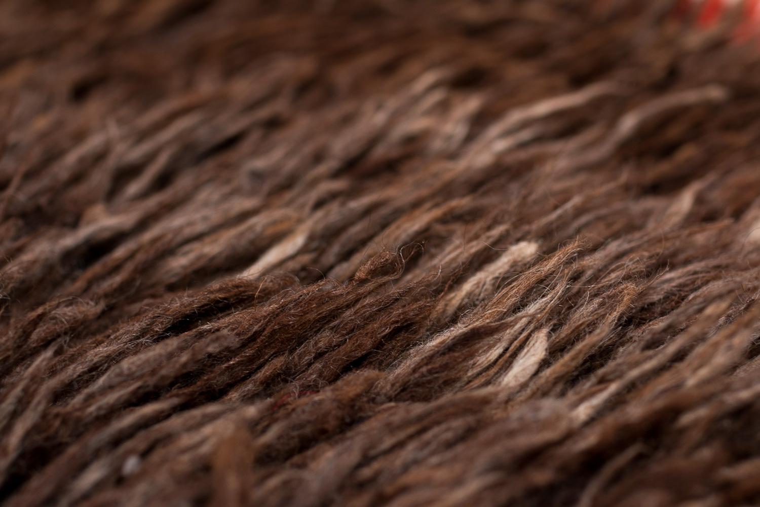 Tappeto tibetano vintage in lana marrone cacao con pannelli finali rossi 6'1