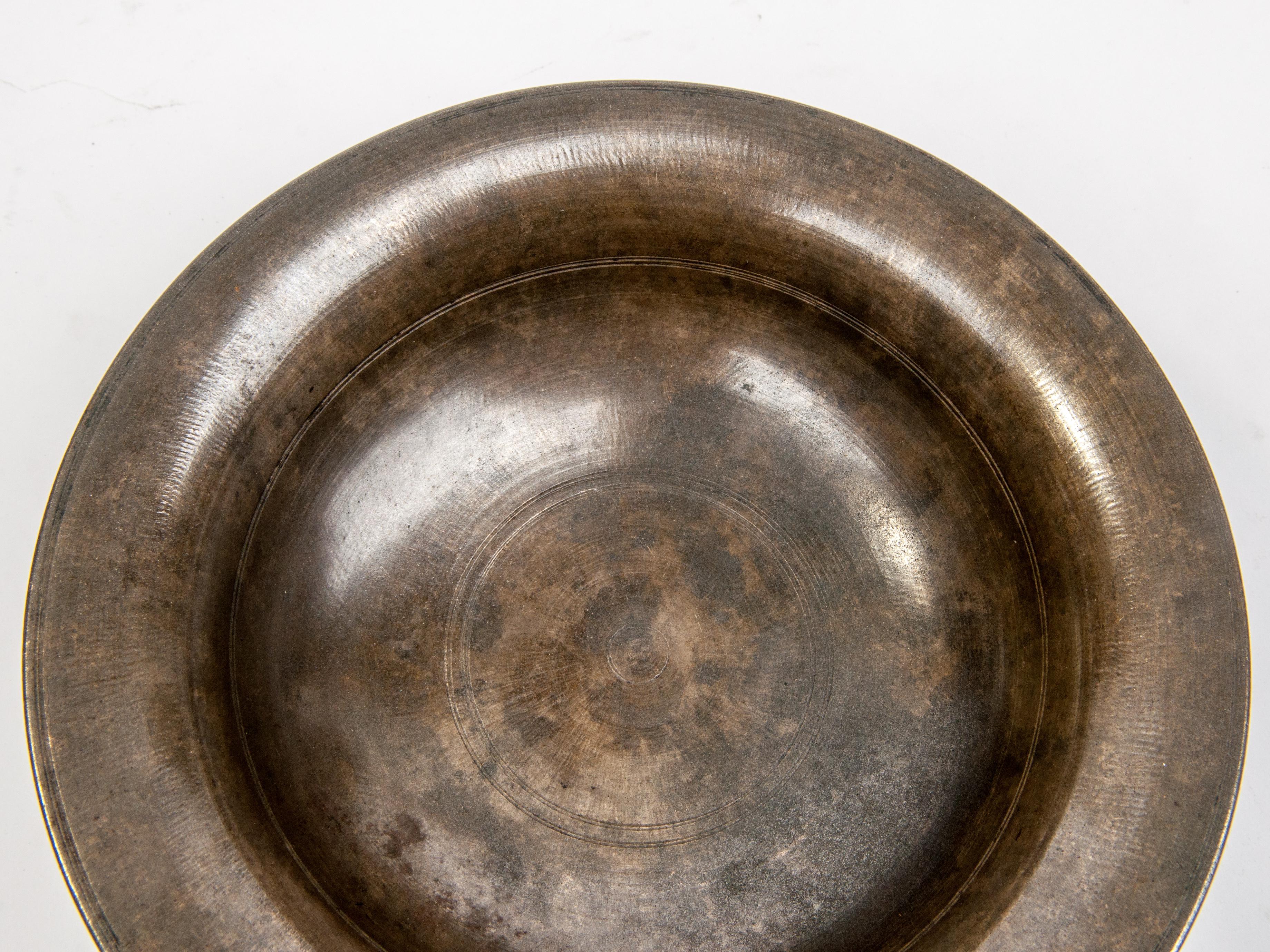 Vintage Tibetan / Nepali Tsampa Bowl, Bronze, Nepal, Early to Mid-20th Century 3