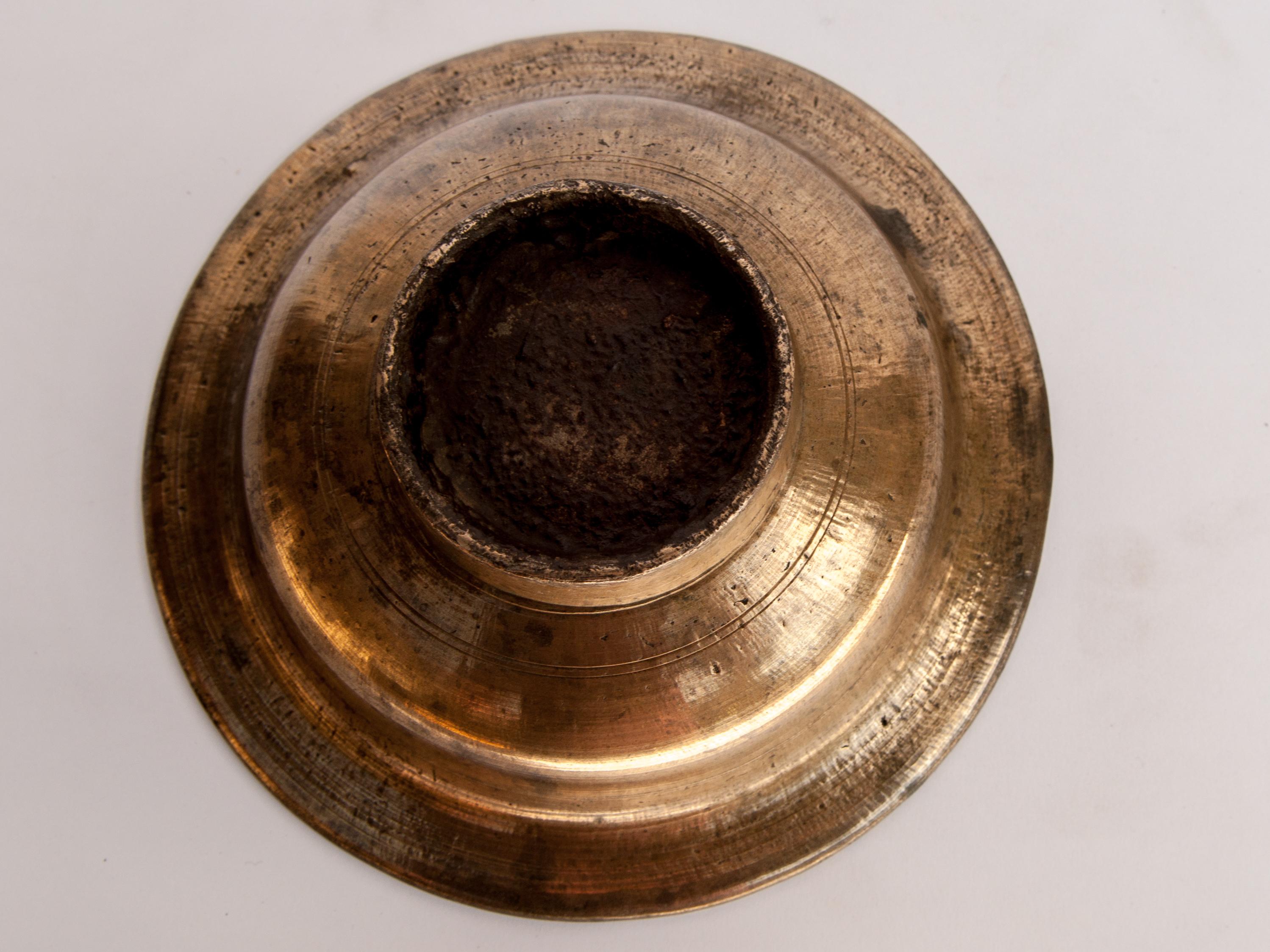 Vintage Tibetan / Nepali Tsampa Bowl, Bronze, Nepal, Mid-20th Century 9