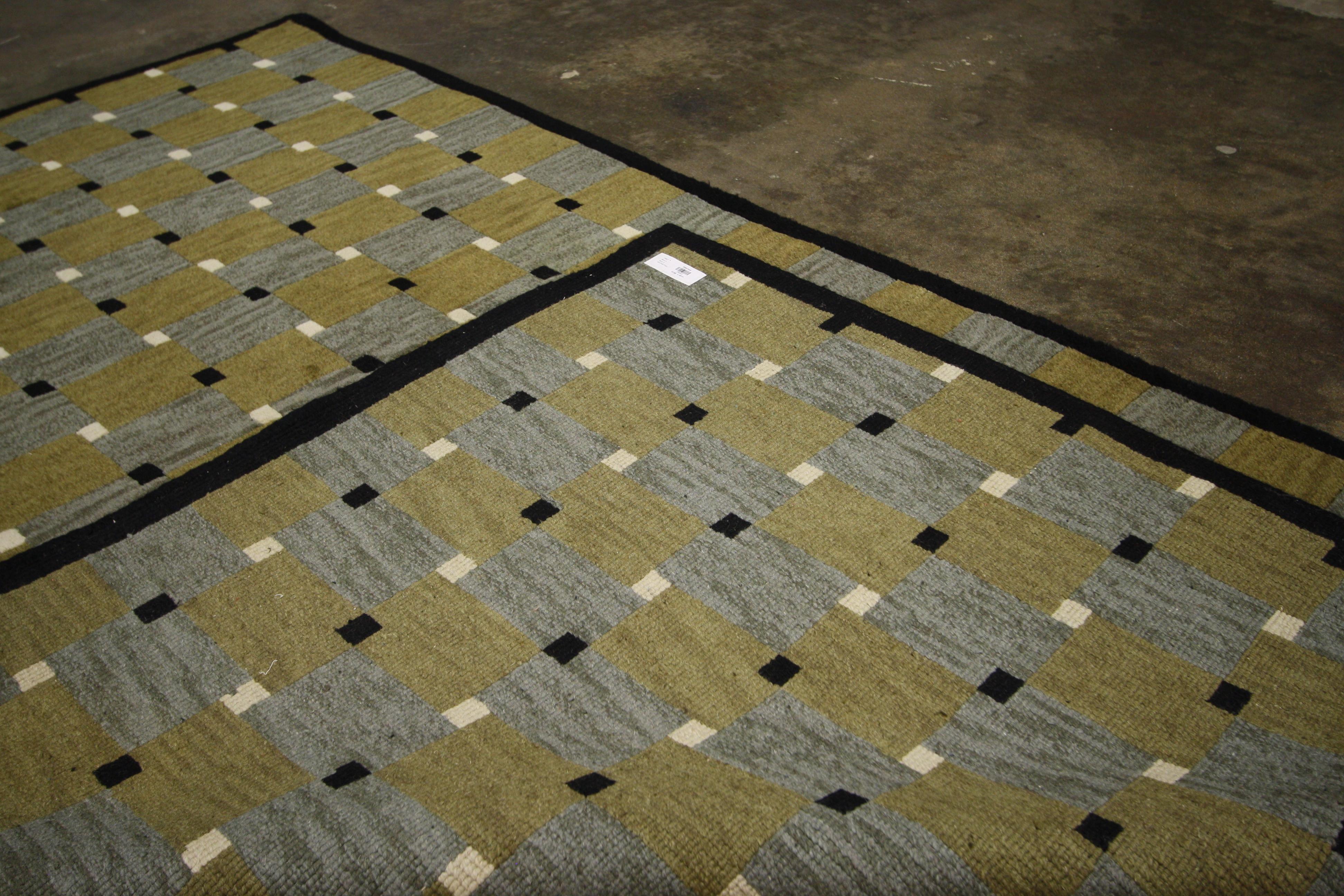 20th Century Vintage Tibetan Rug with Checkered Square Pattern and Modern Style For Sale