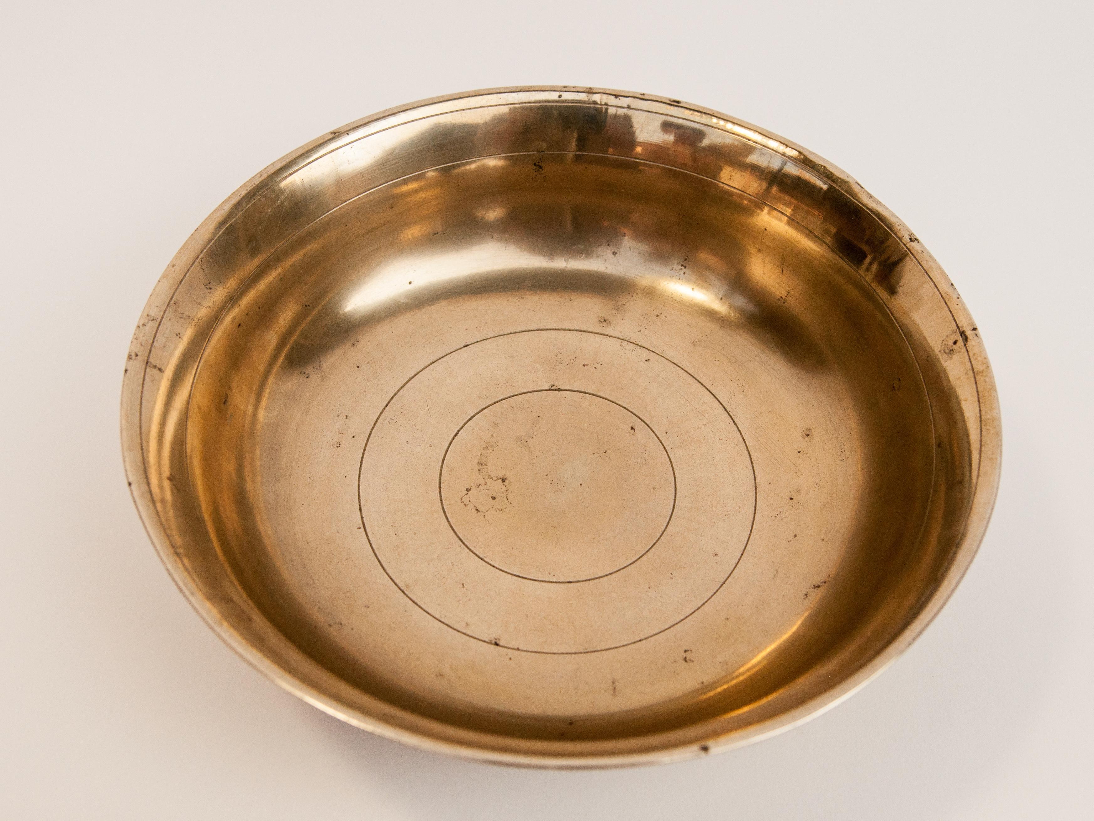 Vintage Tibetan Tsampa Bowl, Bronze, Large, Nepal or Tibet, Mid-20th Century 5