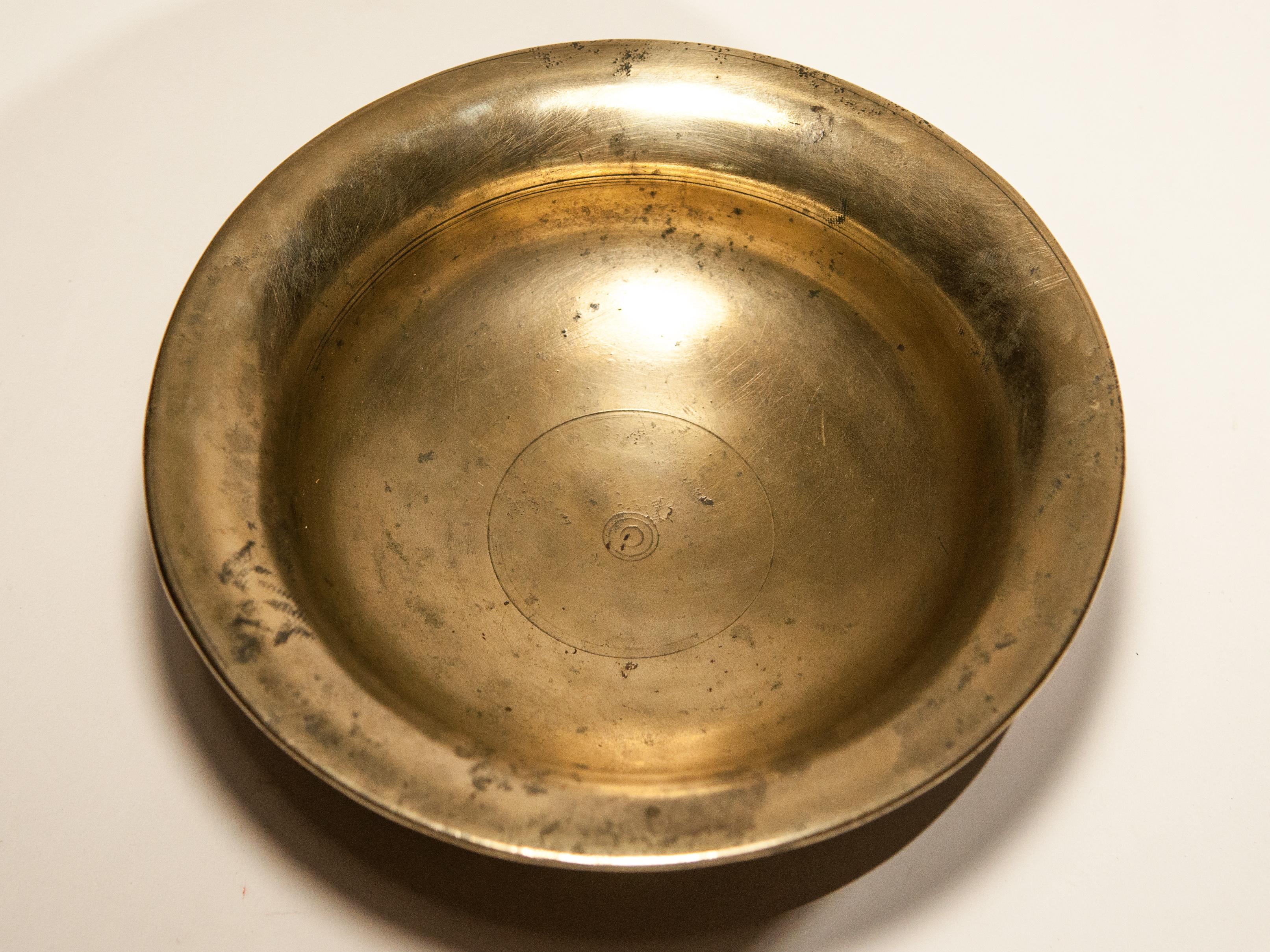 Vintage Tibetan Tsampa Bowl, Bronze, Tibet, Early to Mid-20th Century 9