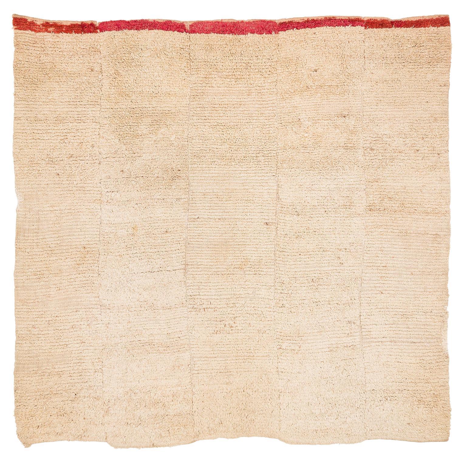 Alfombra tibetana vintage de lana blanca con remate rojo 1,70 m (ancho) x 1,80 m (largo)