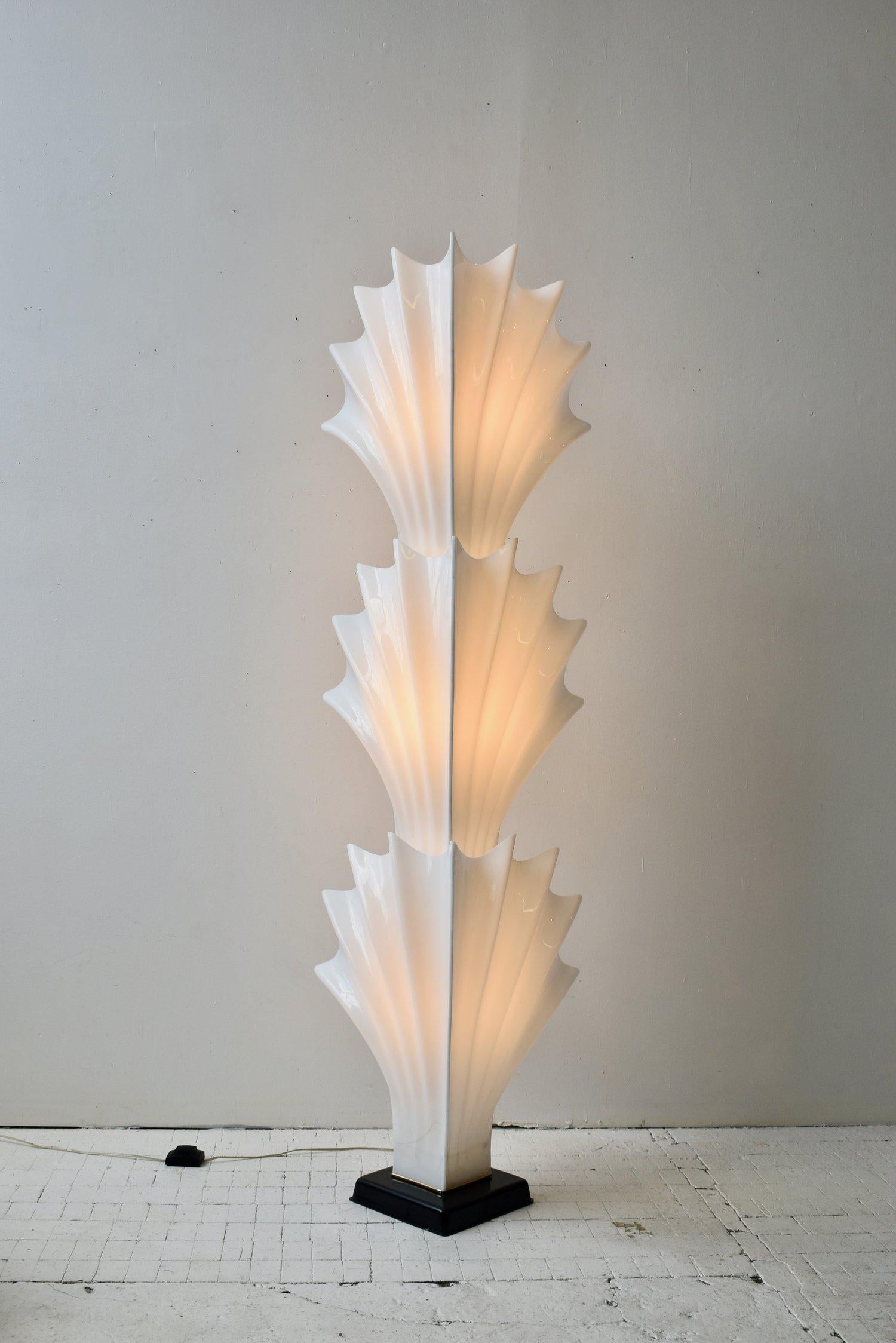 Plexiglass Vintage Tiered Molded Plexi Shell Floor Lamp by Roger Rougier, Circa 1970s