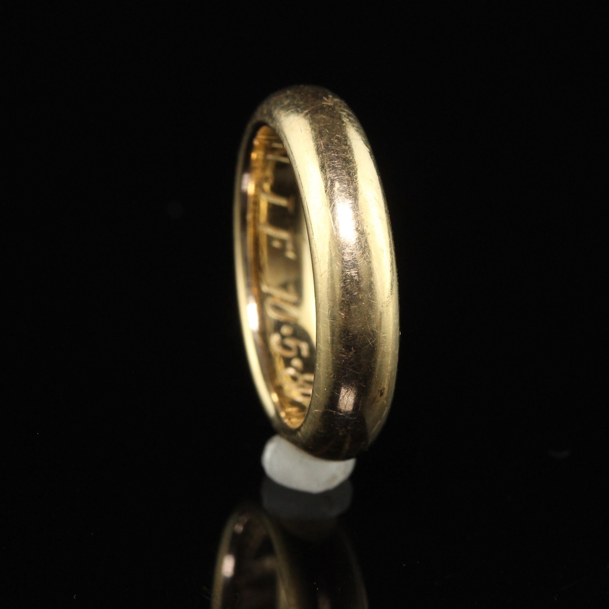 Vintage Tiffany and Co 14K Yellow Gold Classic Wedding Band - Size 4 1/2 For Sale 2