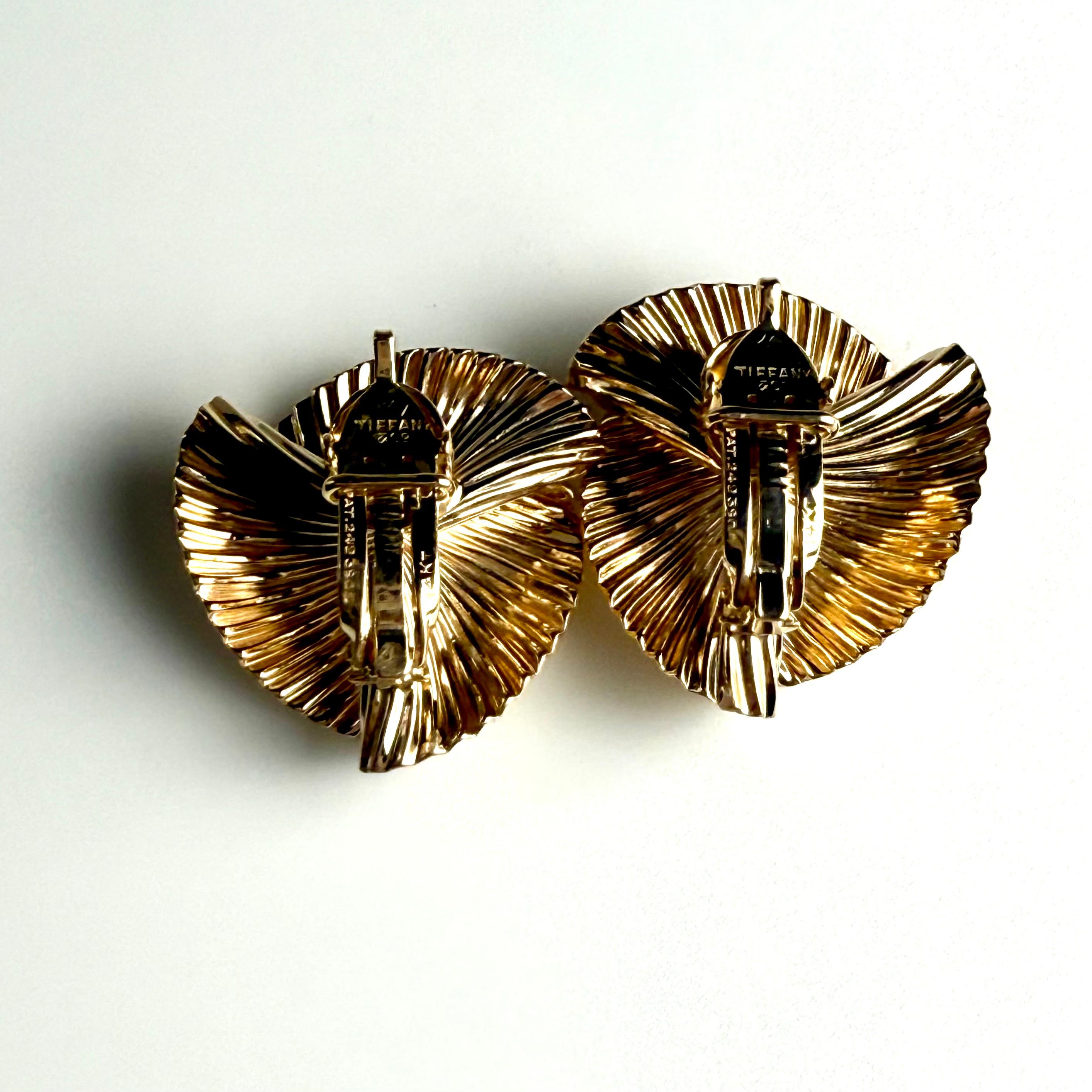 Vintage Tiffany & Co 14K Gelbgold Band-Ohrclips mit Clip 1 Zoll im Angebot 5
