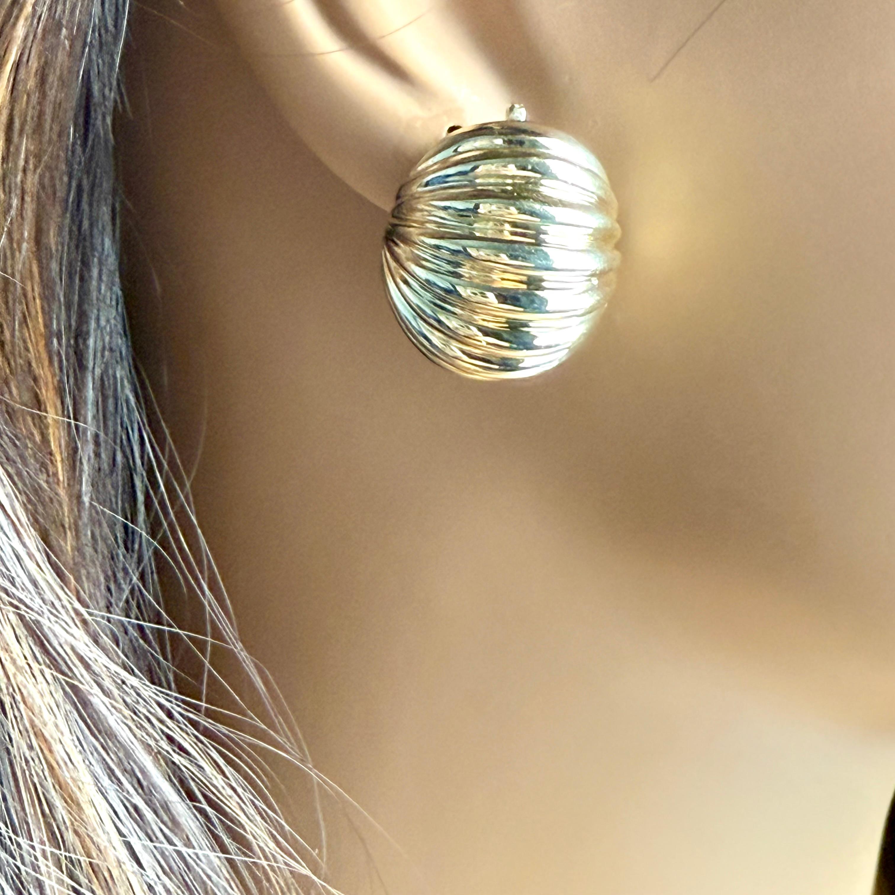 Vintage Tiffany & Co 14K Gelbgold-Schirm-Ohrringe, Vintage im Zustand „Gut“ im Angebot in New York, NY