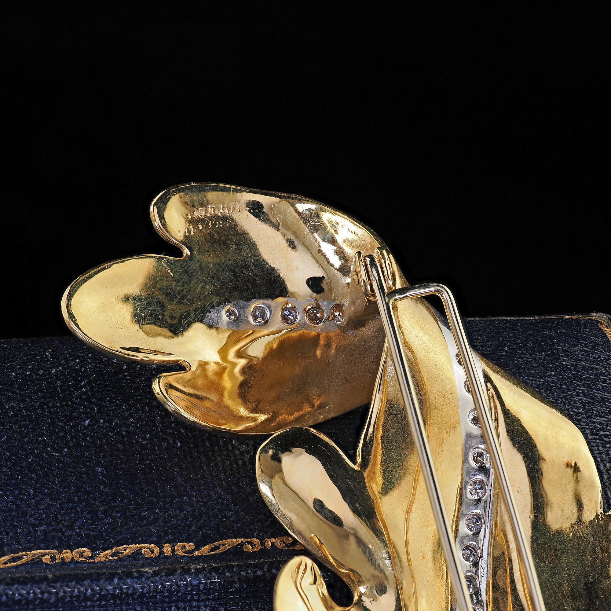 Vintage Tiffany and Co 18K Yellow Gold and Platinum Diamond Leaf Pin For Sale 1