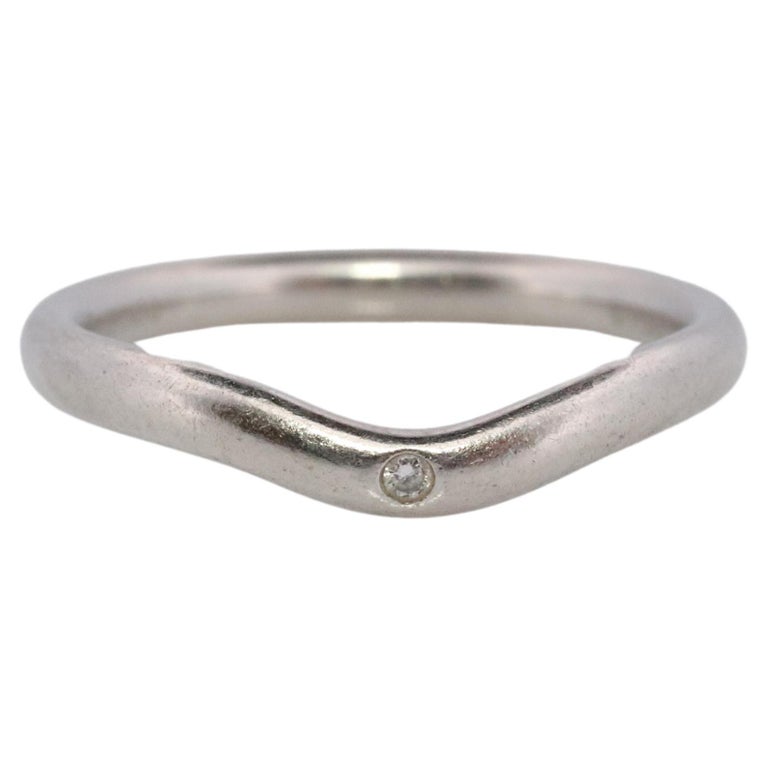 Vintage Tiffany and Co. Diamond Platinum Ring. Tiffany Curve PT950  