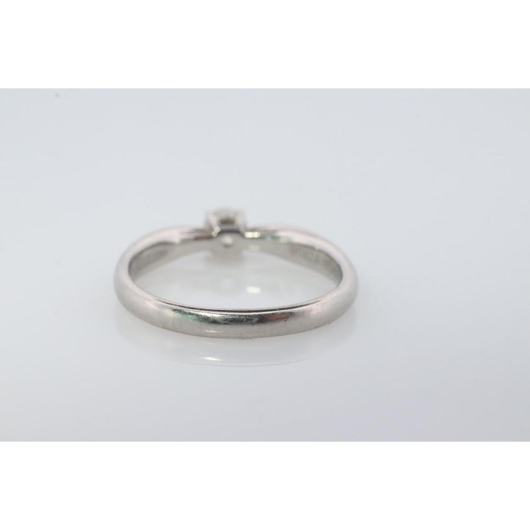 Women's Vintage Tiffany and Co. Diamond Ring. Authentic 0.19ct Tiffany HARMONY Platinum For Sale