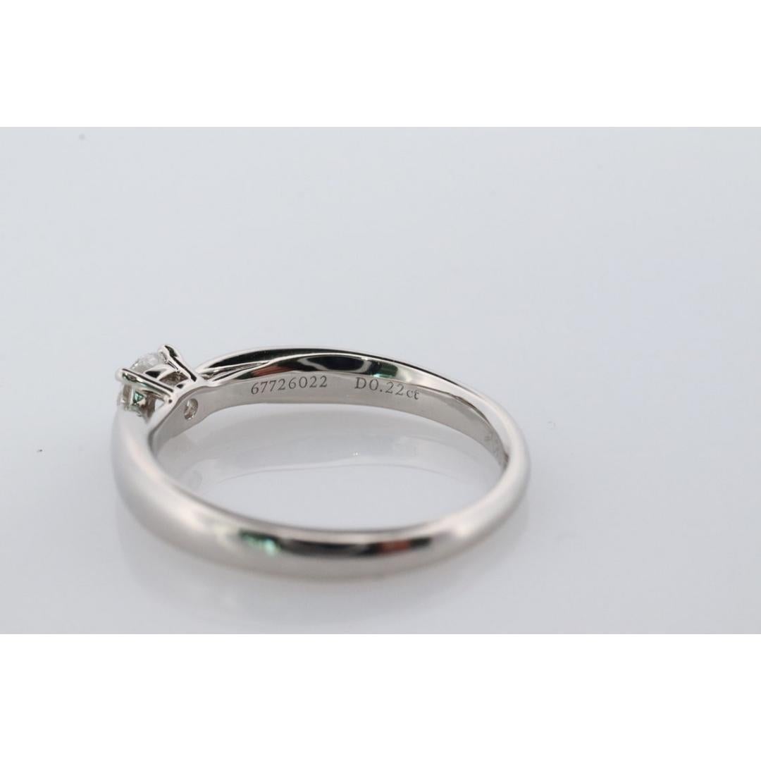 Women's Vintage Tiffany and Co. Diamond Ring. Authentic 0.22ct Tiffany HARMONY Platinum For Sale