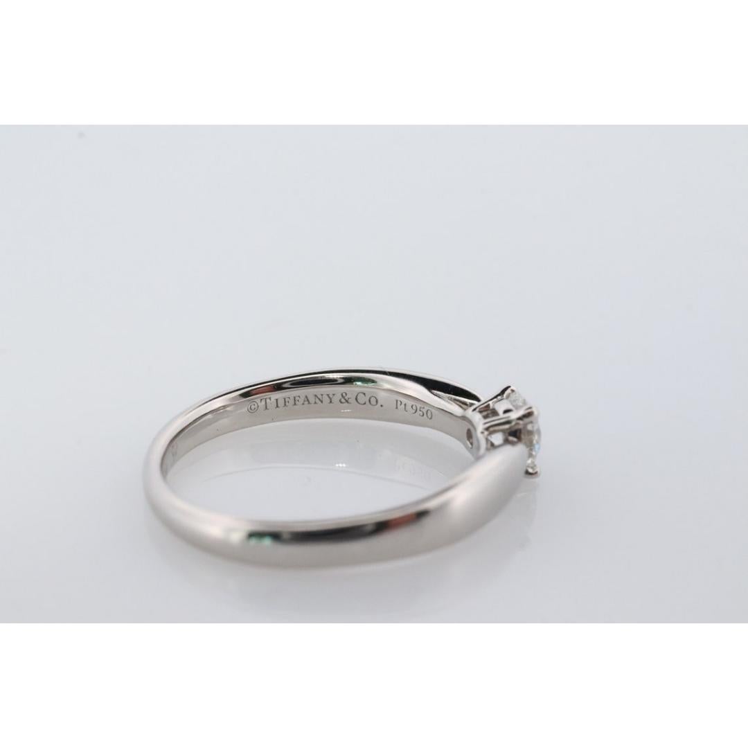 Vintage Tiffany and Co. Diamond Ring. Authentic 0.22ct Tiffany HARMONY Platinum For Sale 2