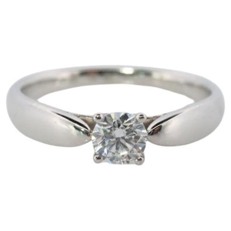Vintage Tiffany and Co. Diamond Ring. Authentic 0.22ct Tiffany