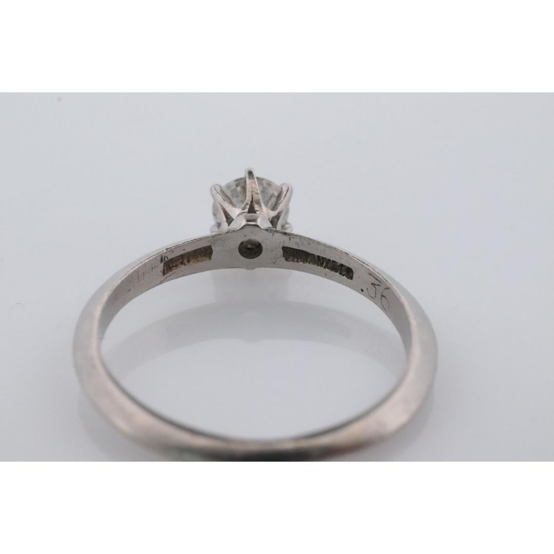 Vintage Tiffany and Co. Bague en diamant. Authentique diamant Tiffany platine 0,36 carat Pour femmes en vente