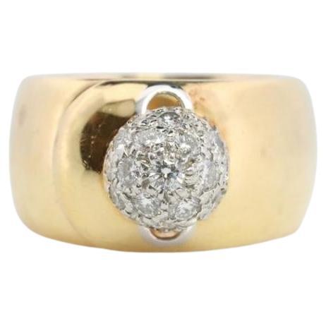 Vintage Tiffany and Co. Diamond Ring. Authentic Tiffany 18k Platinum Wide
