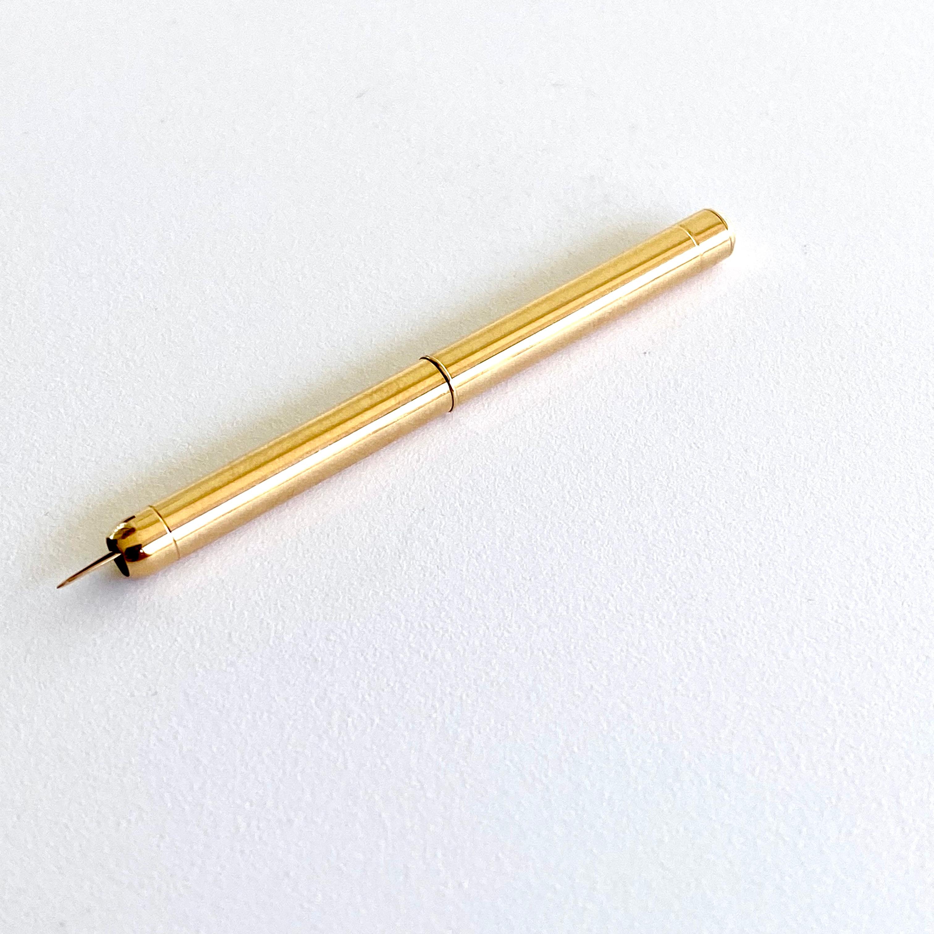 Vintage Tiffany Co 14 Karat Yellow Gold Retractable 2 Inch Long Toothpick 2