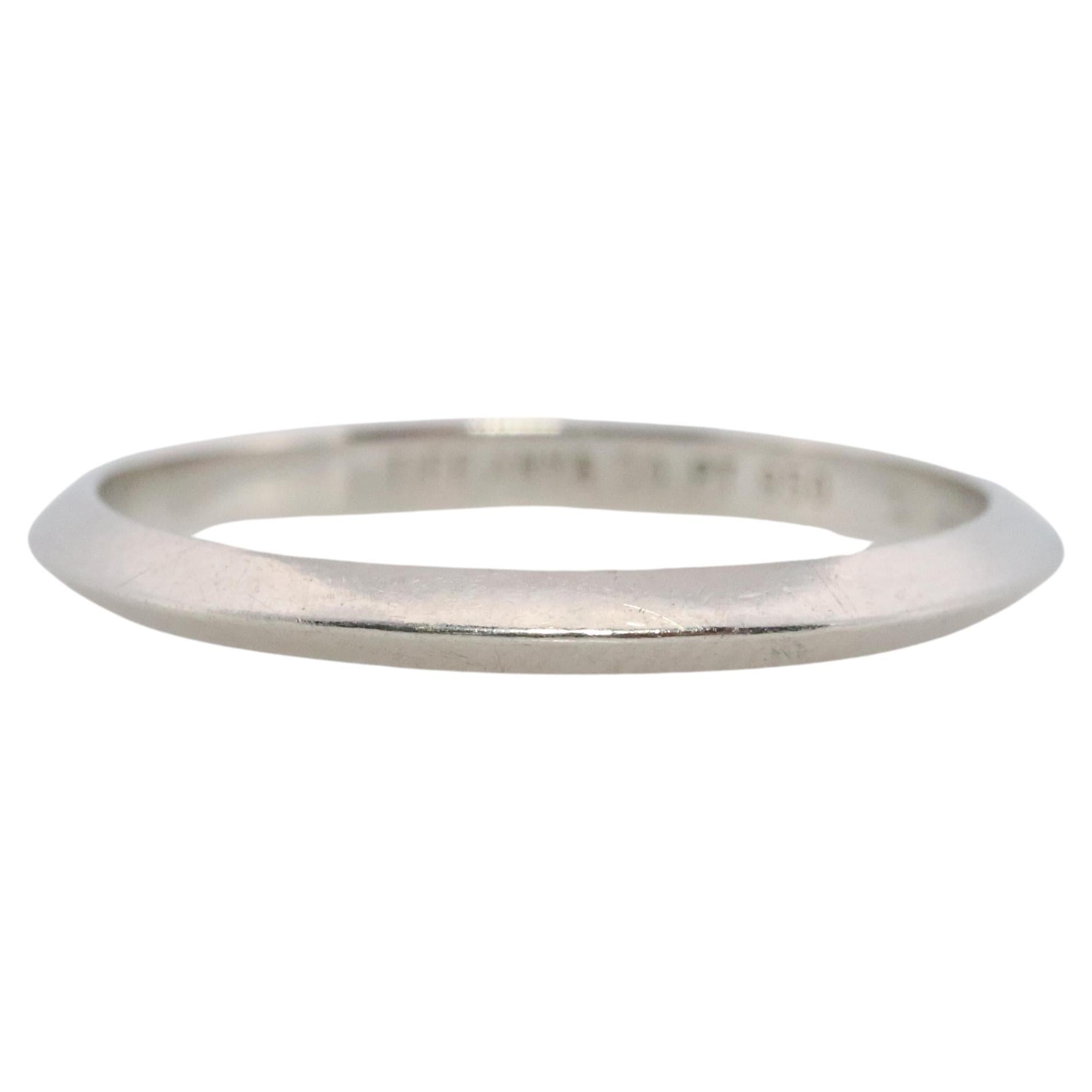 Vintage Tiffany & Co Messer-Ring mit Kante. Authentischer Platin-Ehering. T&CO