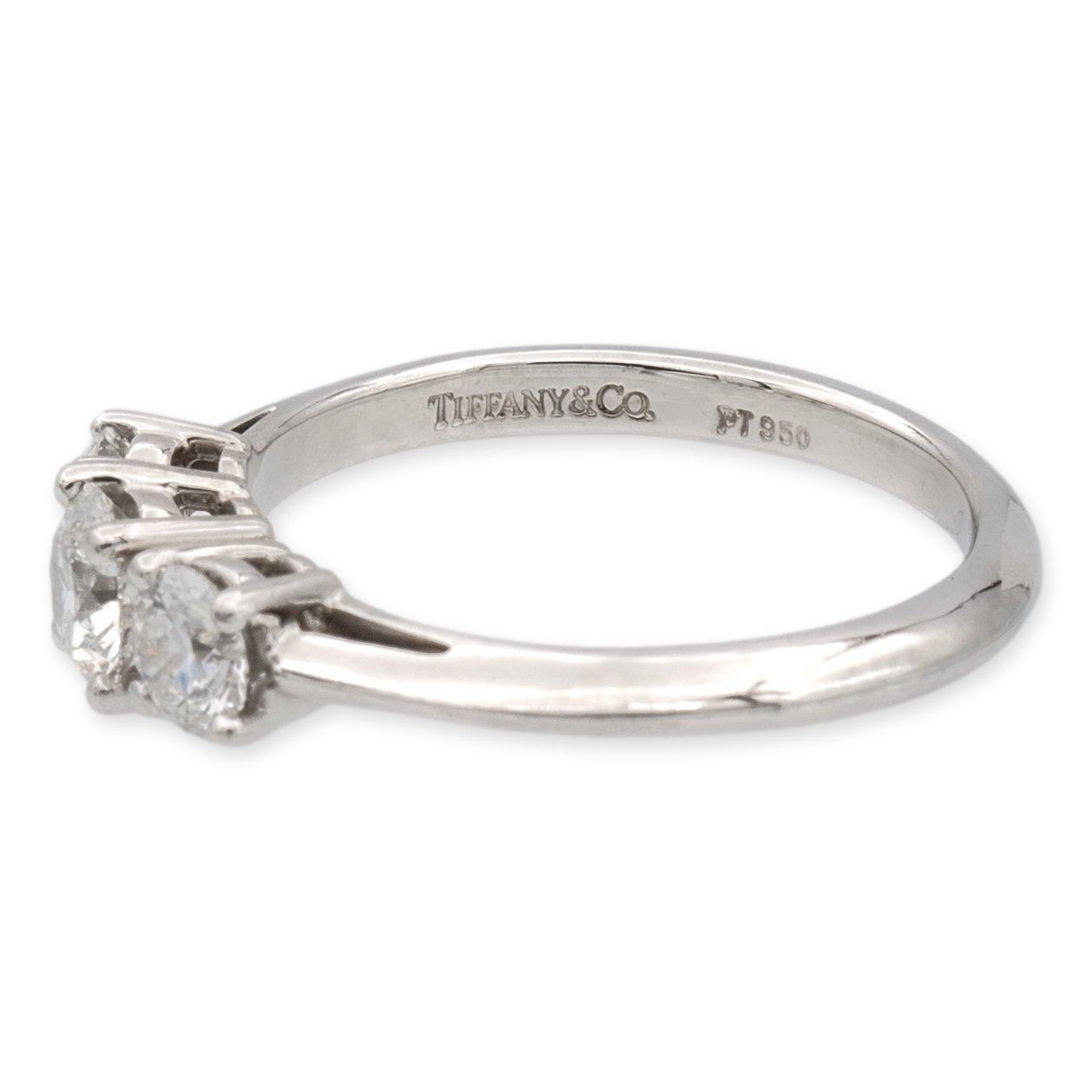 Vintage Tiffany and Co. Three Stone Round Diamond Engagement Ring 0.91cts Total In Excellent Condition In New York, NY