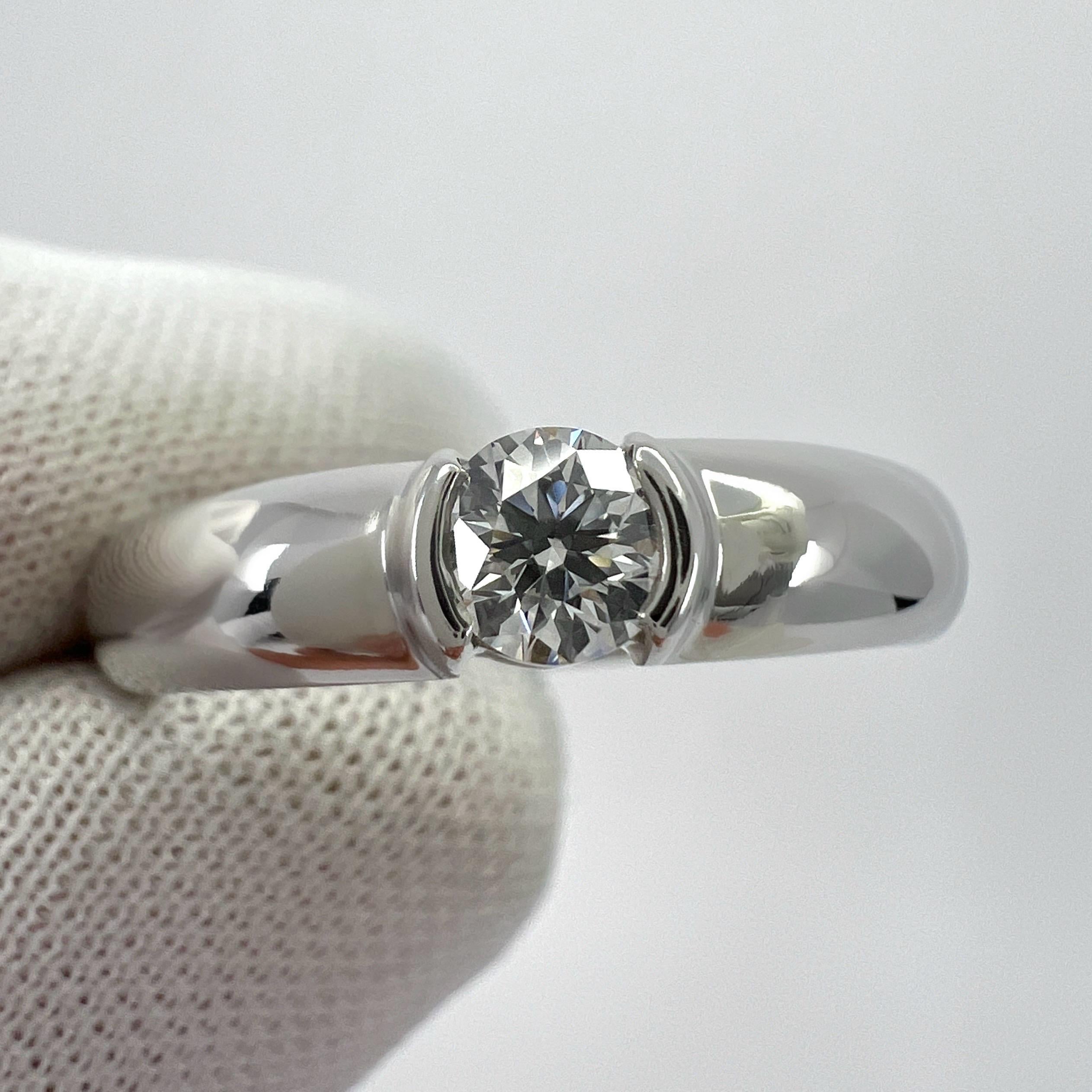 Anello solitario in platino Tiffany & Co. 0,24 carati taglio rotondo con diamante 950 in vendita 4