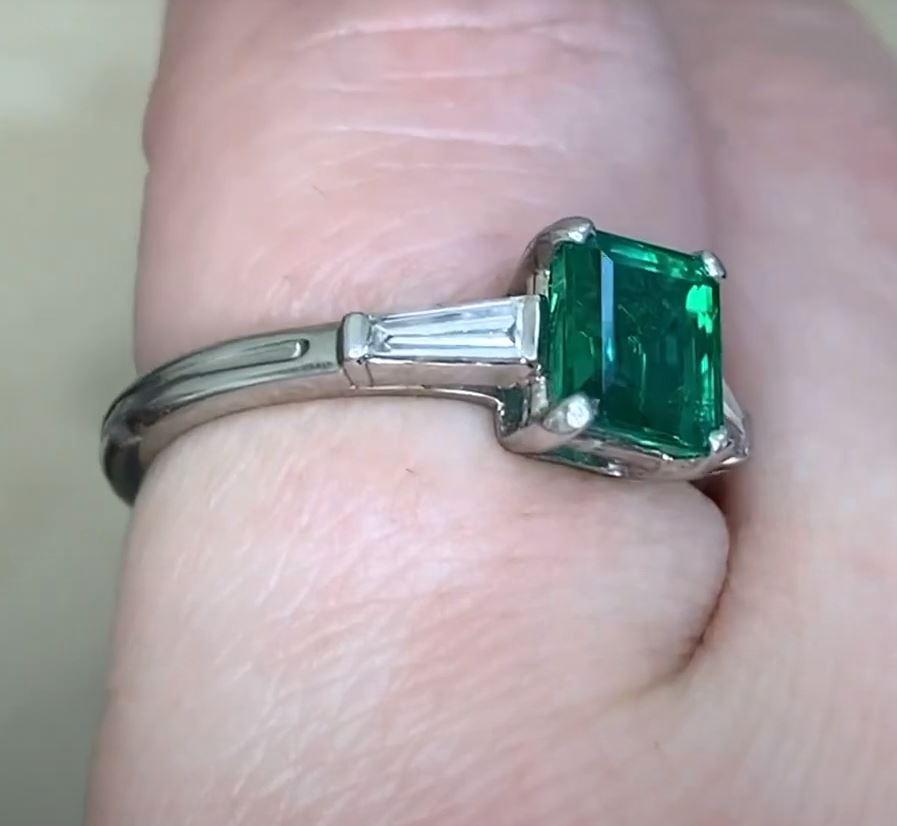 Women's Vintage Tiffany & Co. 0.80ct Colombian Emerald Engagement Ring, Platinum For Sale