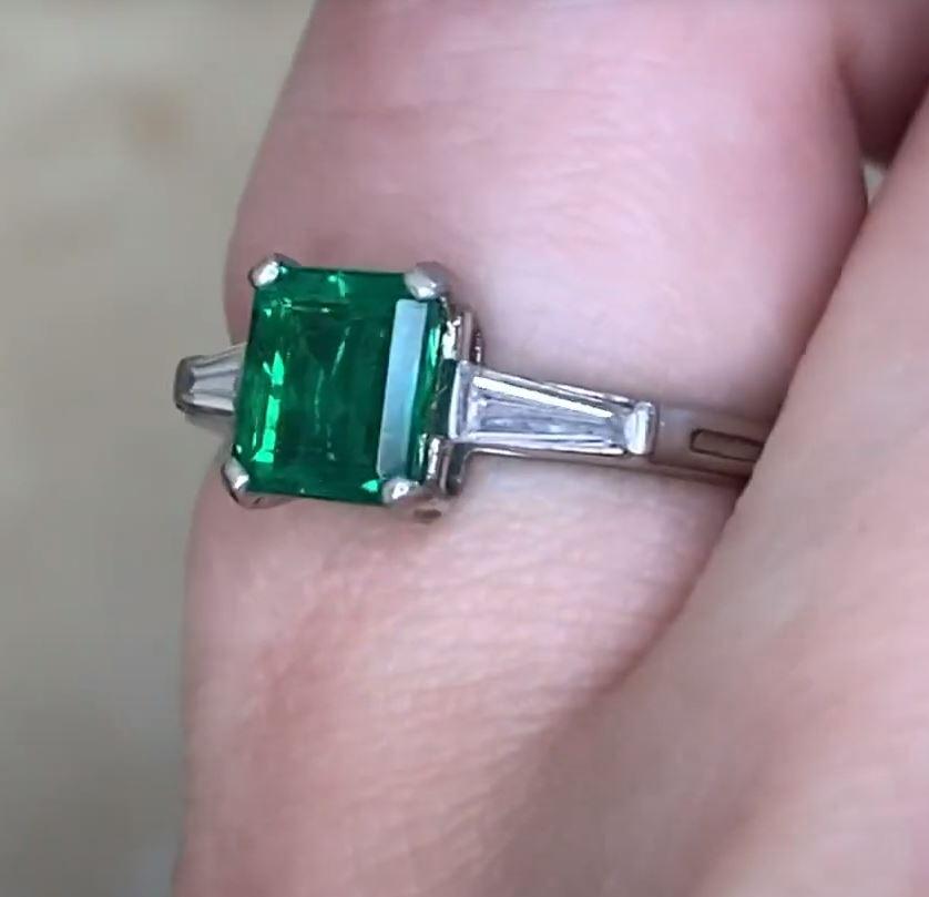 Vintage Tiffany & Co. 0.80ct Colombian Emerald Engagement Ring, Platinum In Excellent Condition In New York, NY