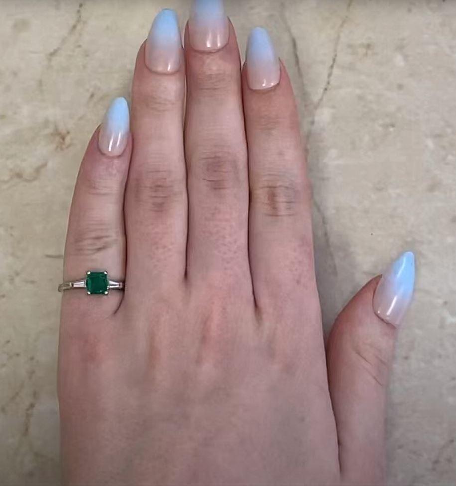 Vintage Tiffany & Co. 0.80ct Colombian Emerald Engagement Ring, Platinum For Sale 2