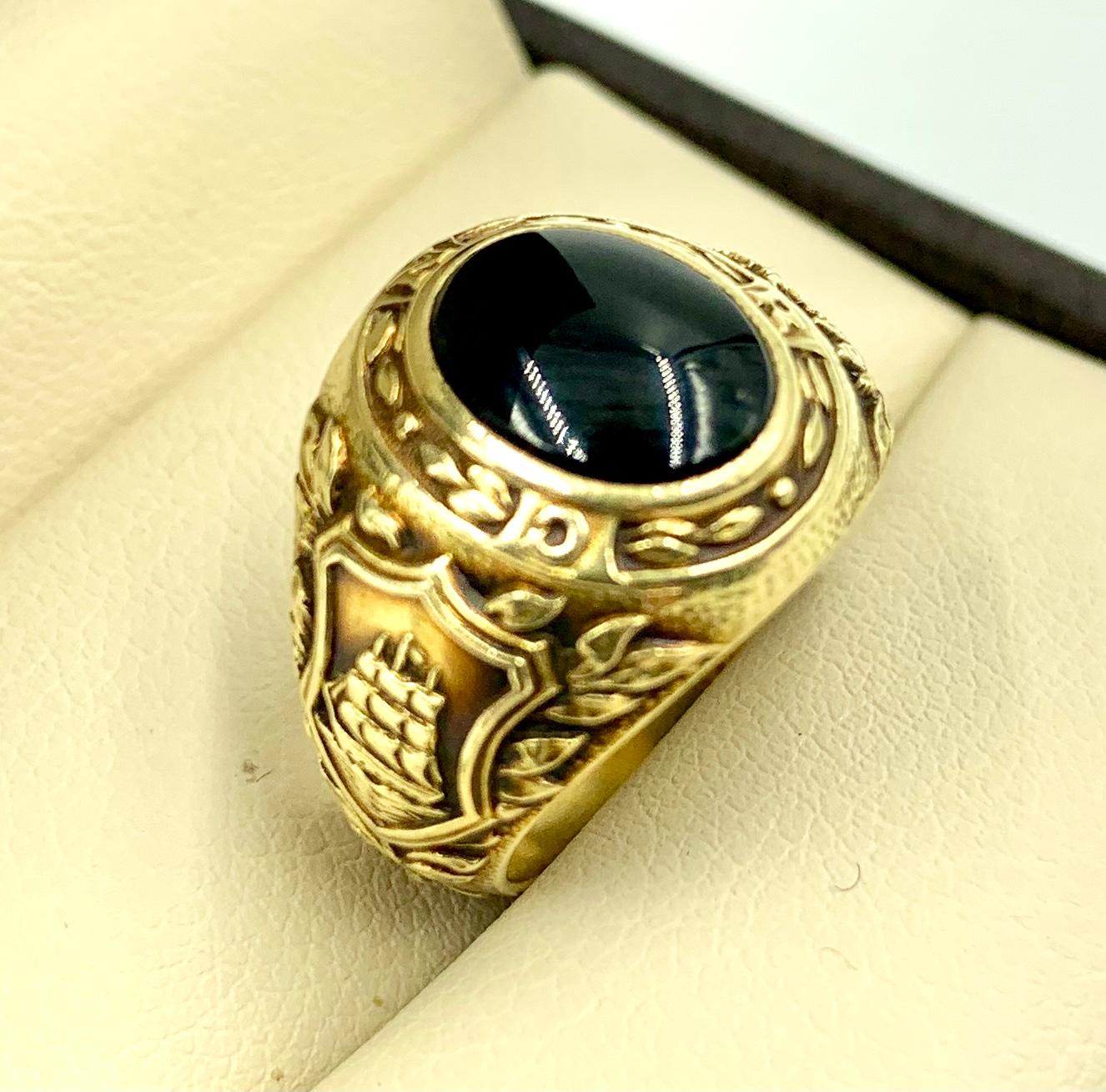 Vintage Tiffany & Co. 14 Karat Yellow Gold and Onyx Signet Ring, 1938 1