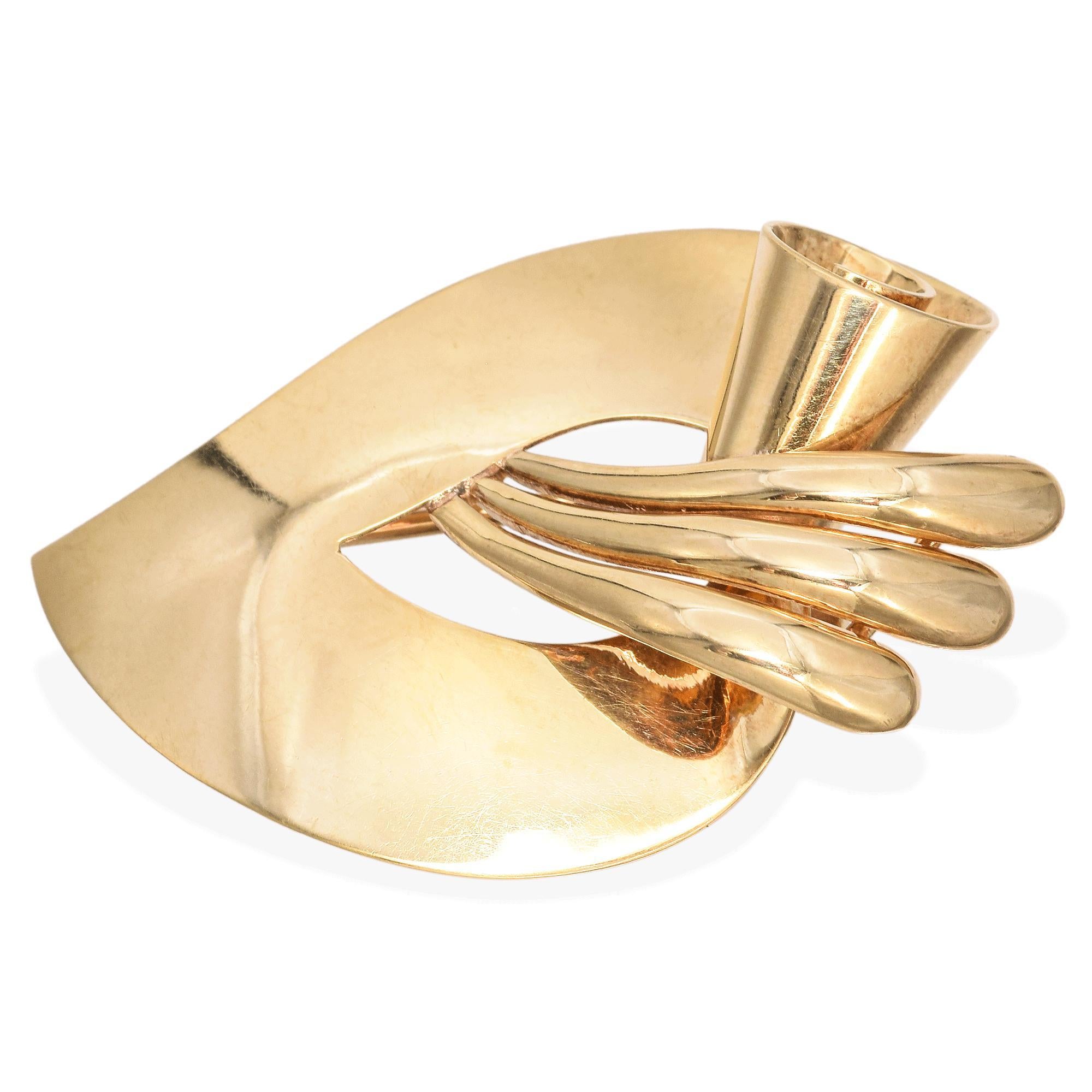 Women's or Men's Vintage Tiffany & Co. 14k Yellow Gold Retro Statement Pin Brooch For Sale