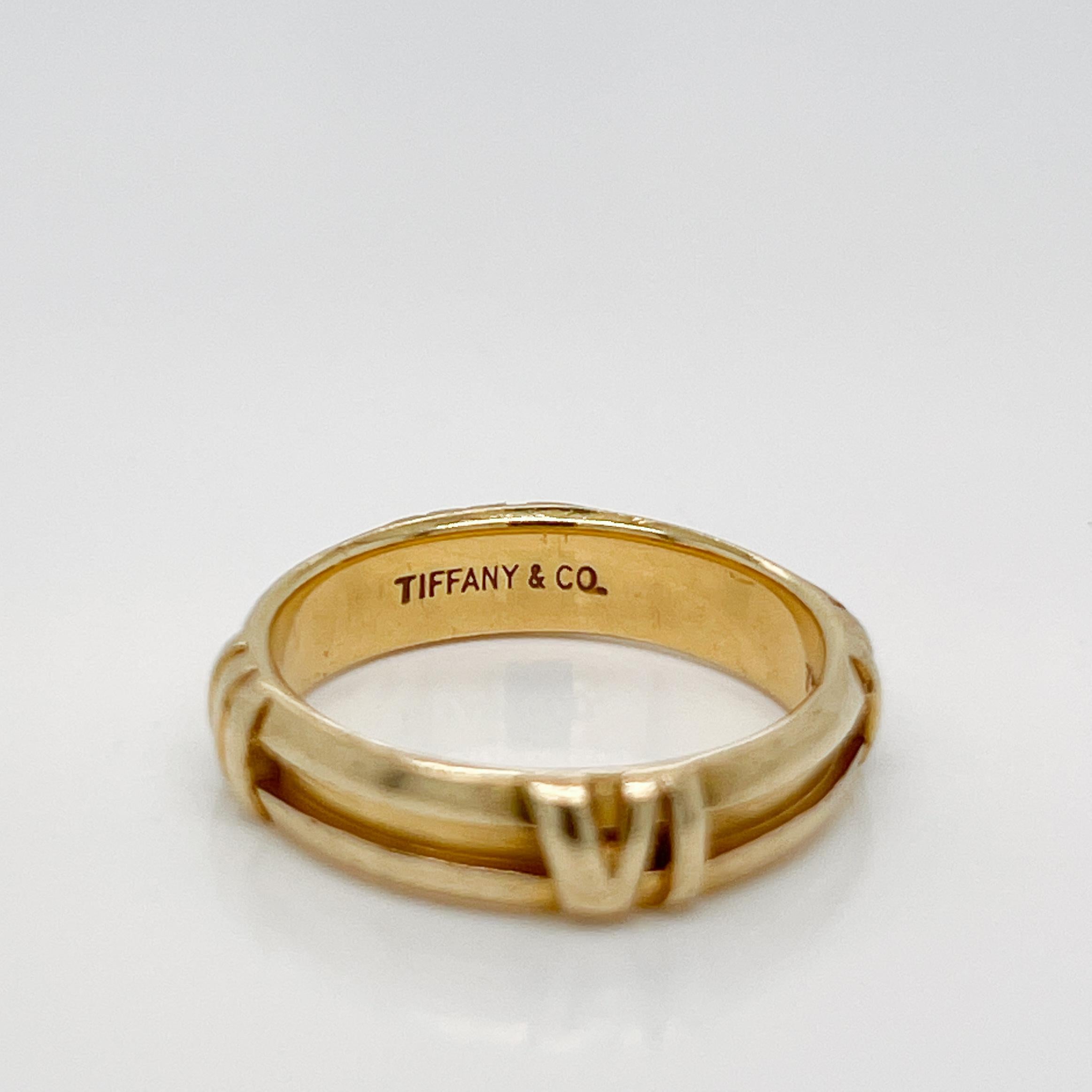 Women's or Men's Vintage Tiffany & Co. 18 Karat Gold Atlas Ring, 1990s For Sale