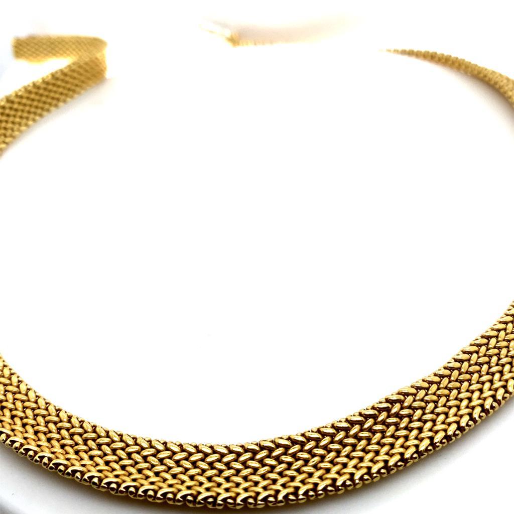 Retro Vintage Tiffany & Co 18 Karat Yellow Gold Collar Mesh Necklace For Sale