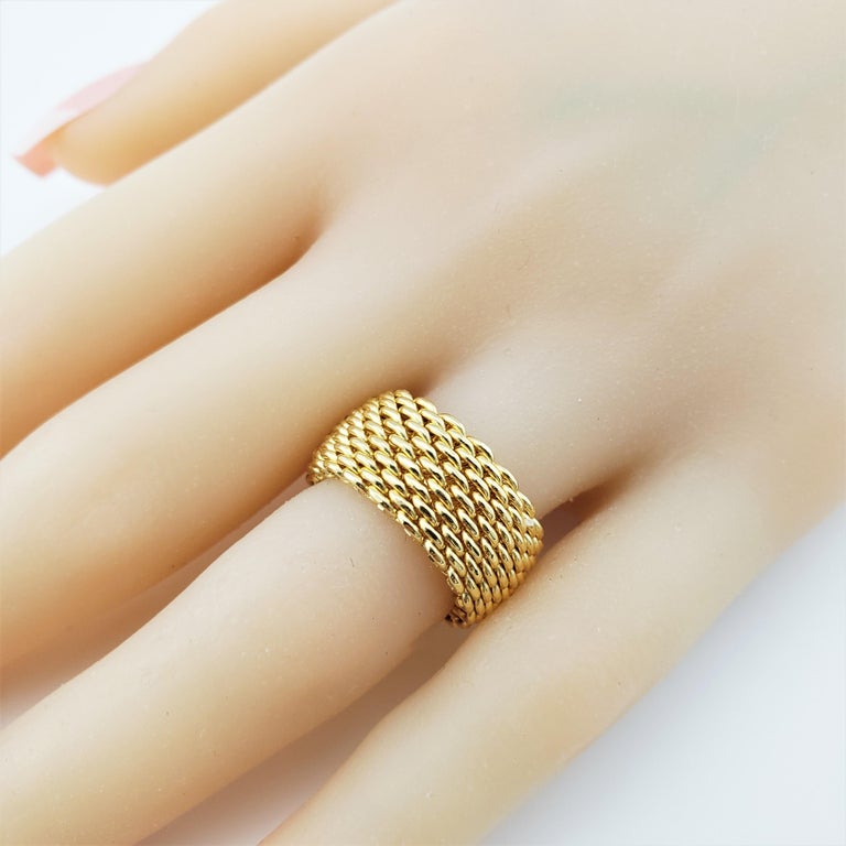 Vintage Tiffany and 18 Karat Yellow Gold Mesh Band Ring at