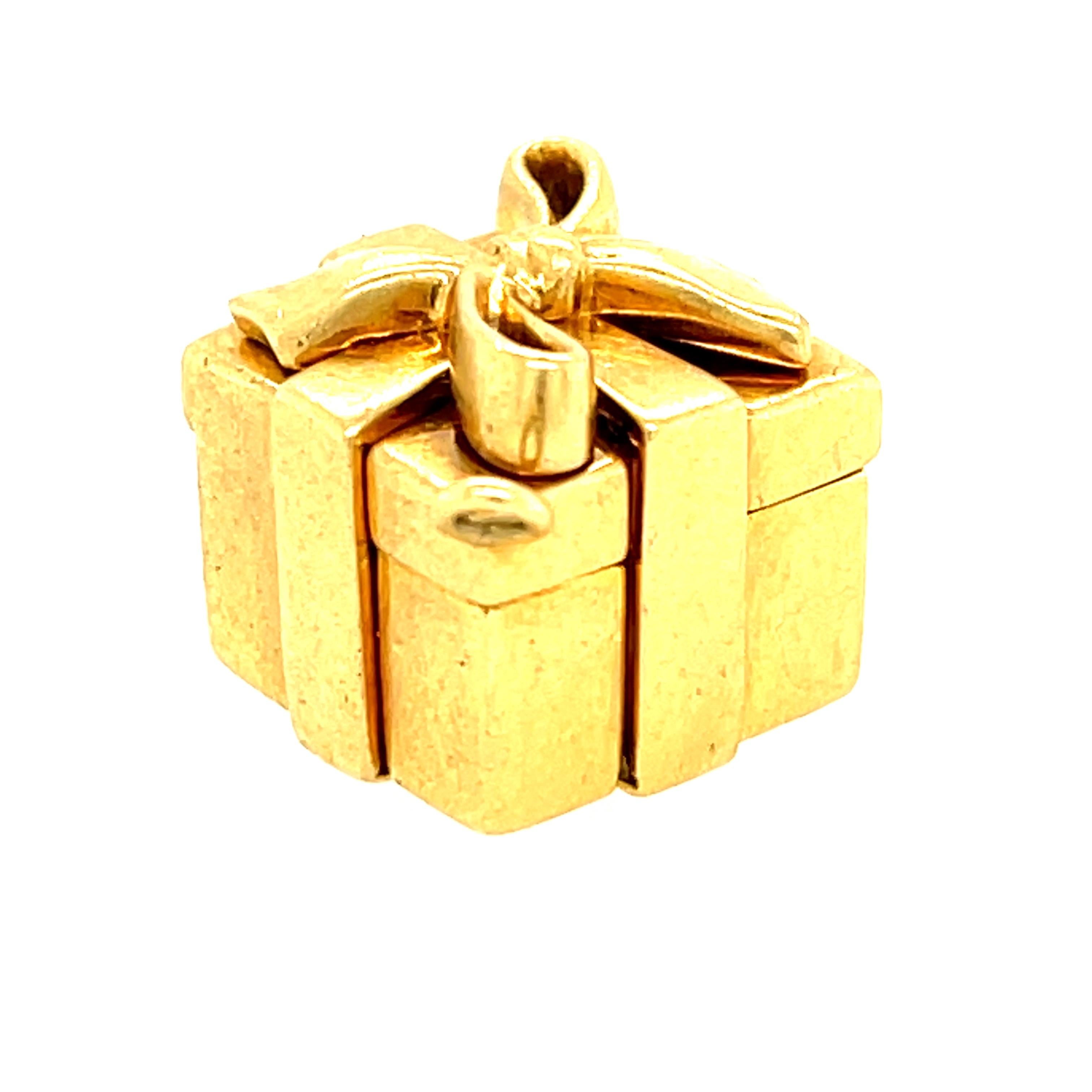 Vintage Tiffany & Co. 18 Karat Gelbgold Present Charme, Vintage (Moderne)