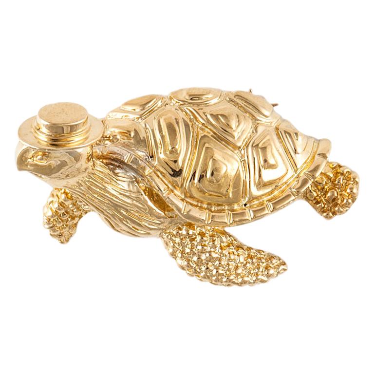 Vintage Tiffany & Co. 18 Karat Yellow Gold Turtle Pin